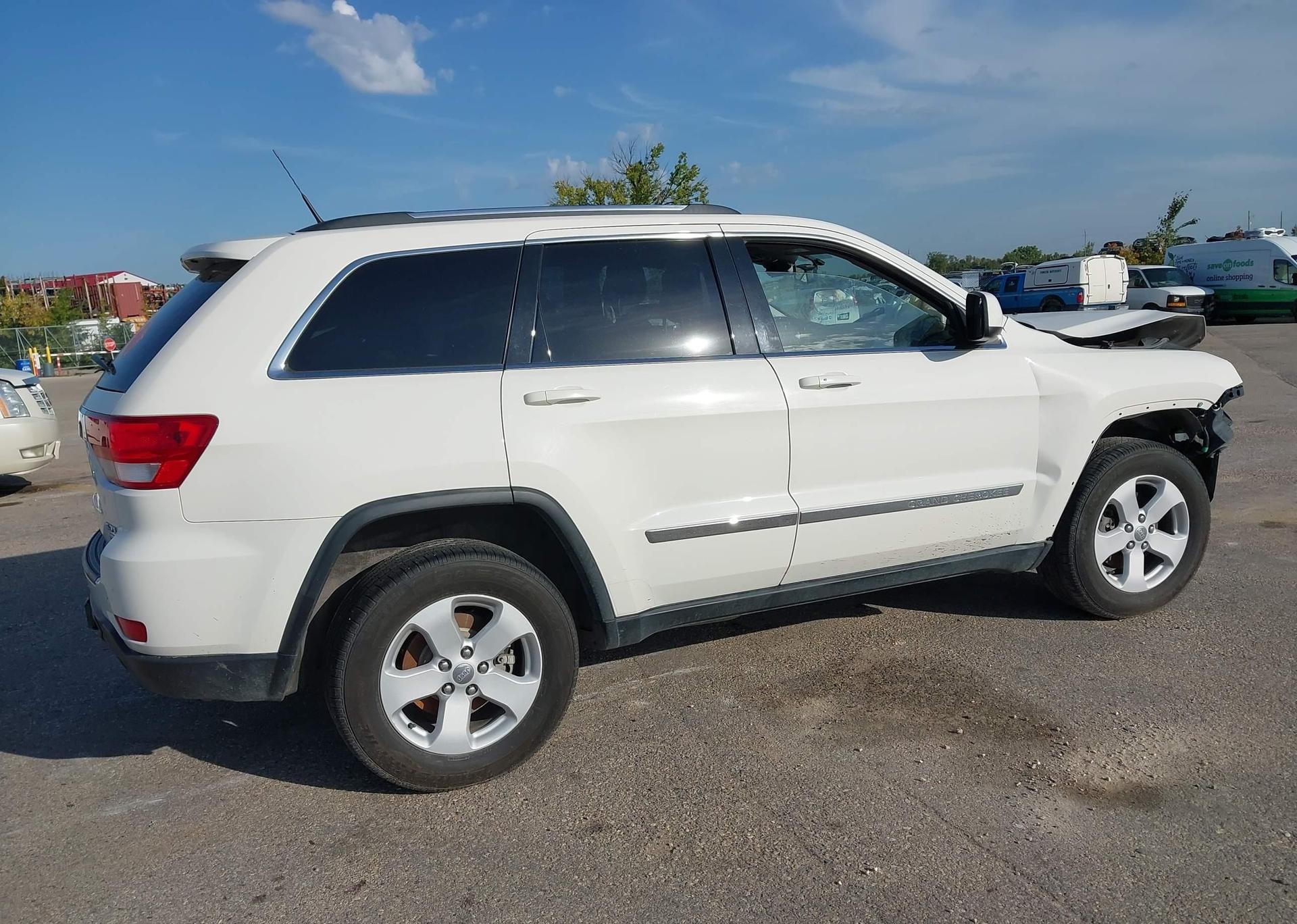 2011 JEEP GRAND CHEROKEE LAREDO