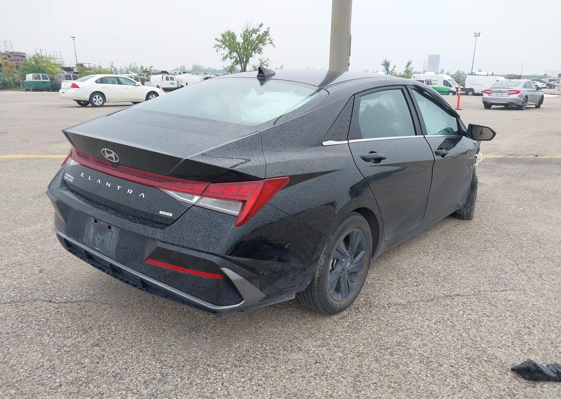 2024 HYUNDAI ELANTRA LUXURY HYBRID