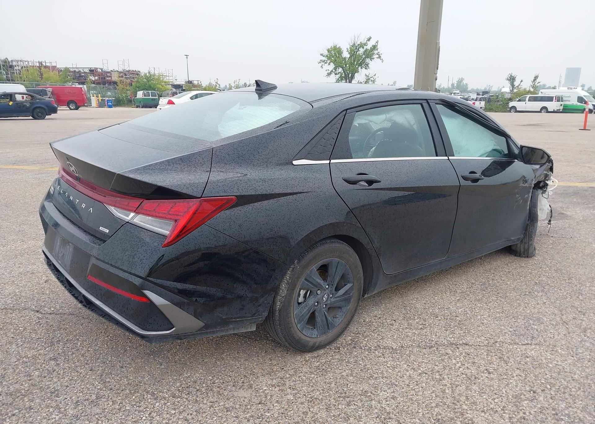 2024 HYUNDAI ELANTRA LUXURY HYBRID