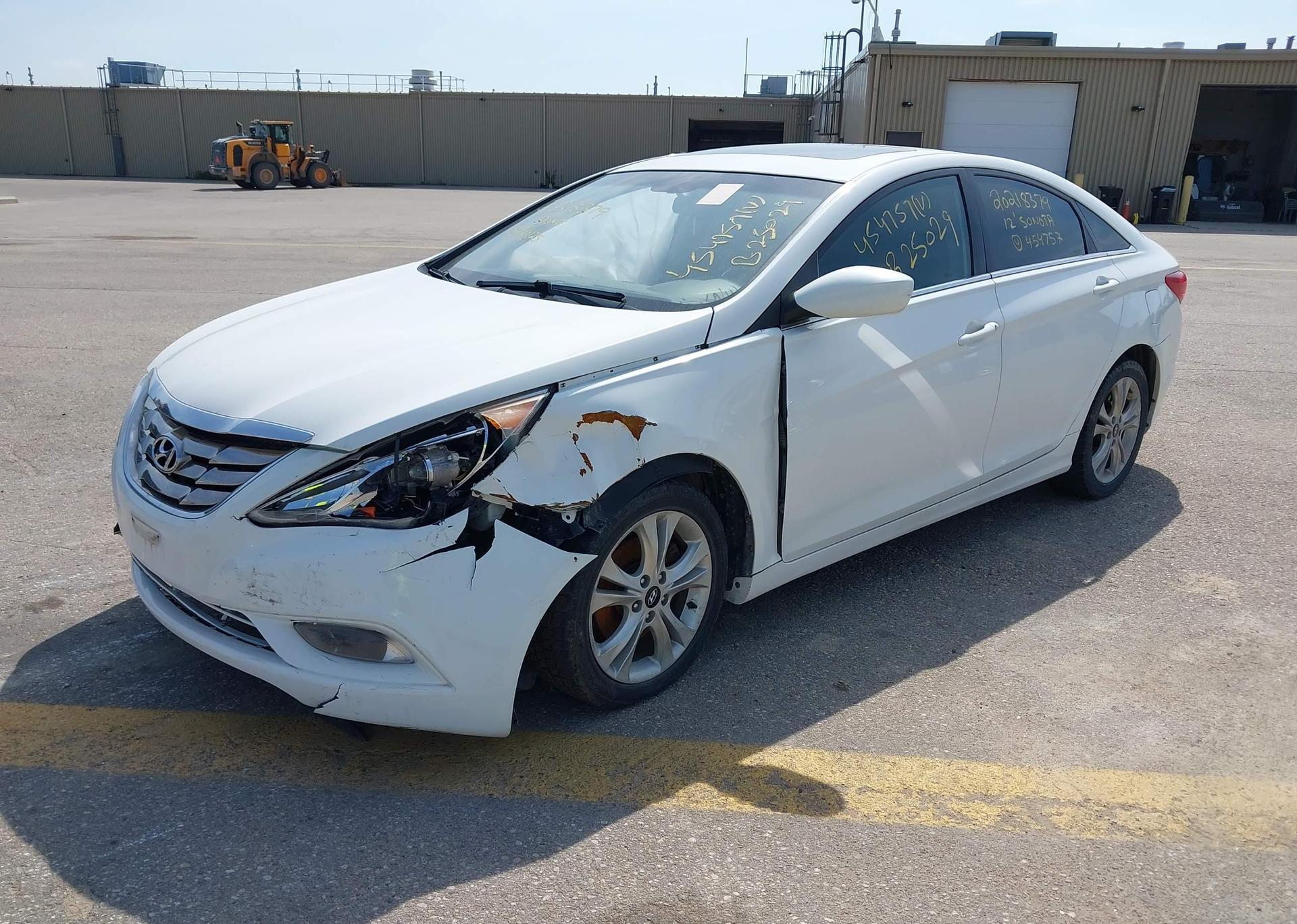 2012 HYUNDAI SONATA GL