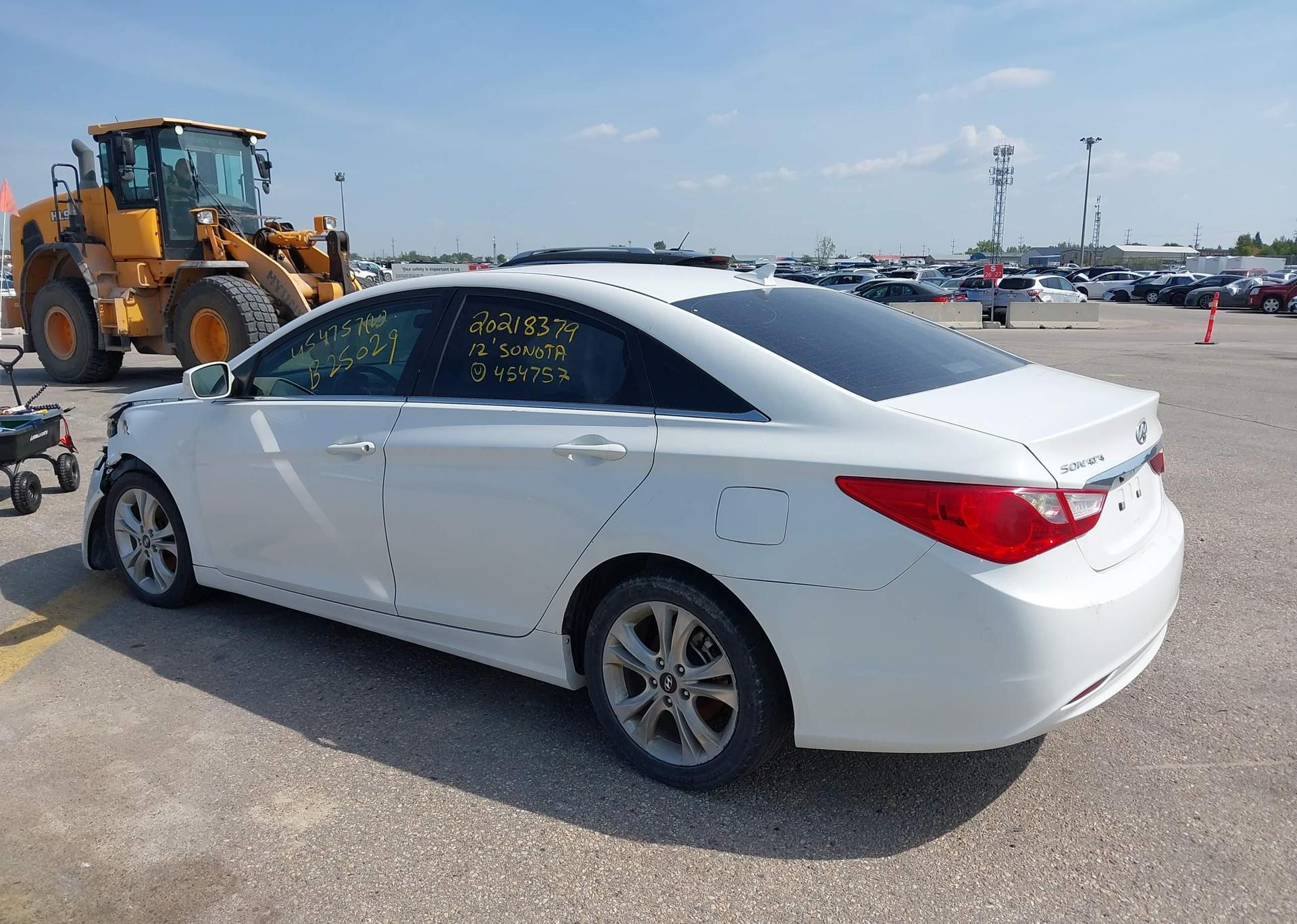 2012 HYUNDAI SONATA GL
