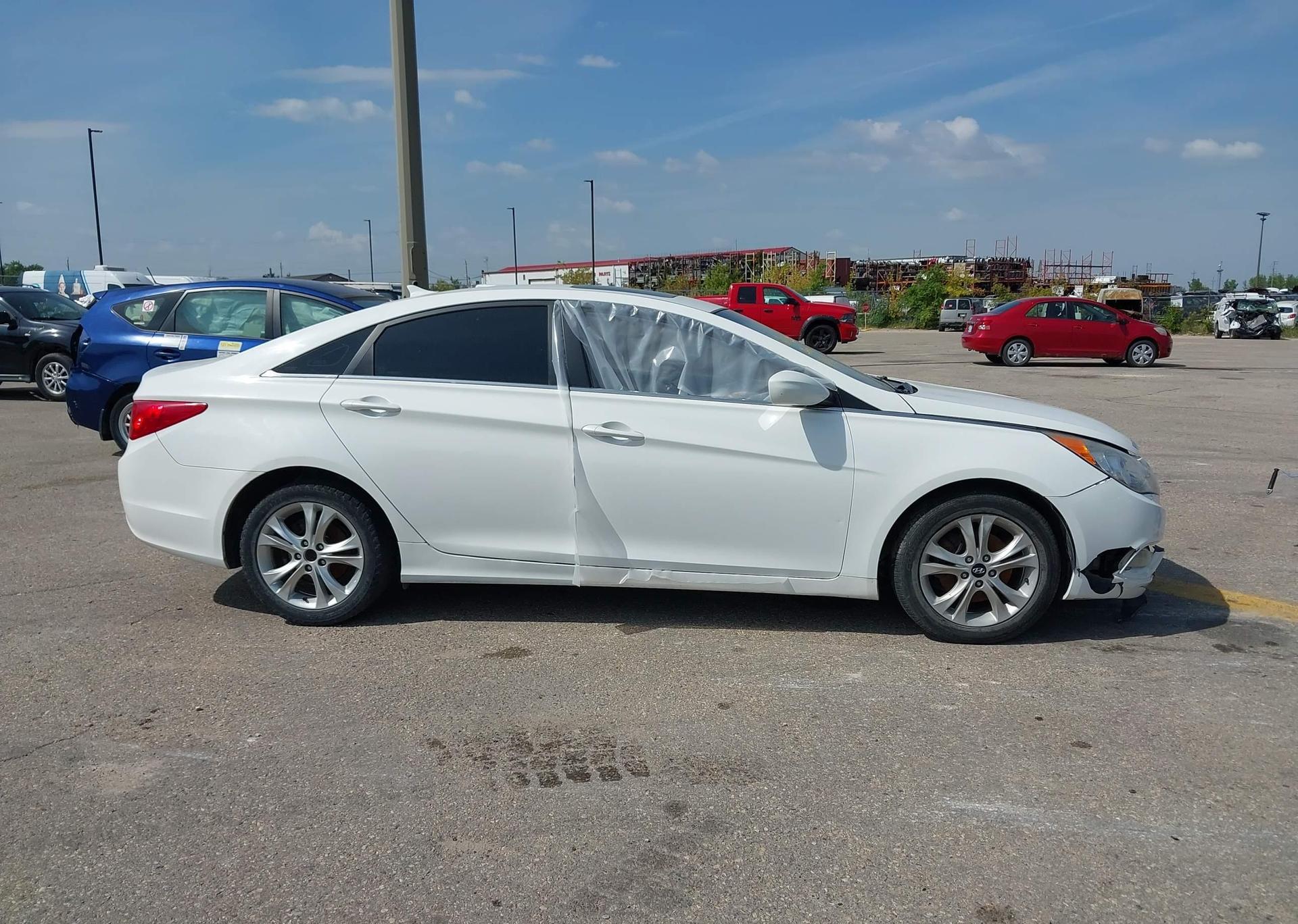 2012 HYUNDAI SONATA GL