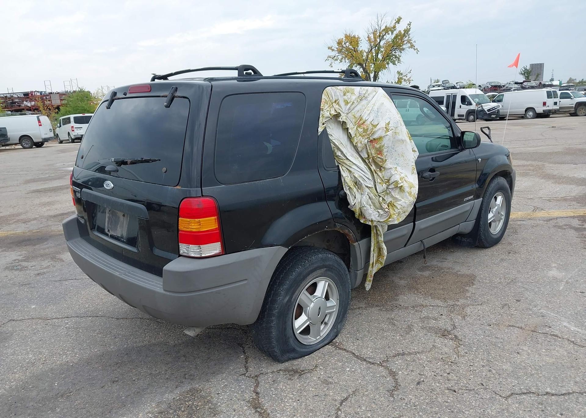 2001 FORD ESCAPE XLS V6