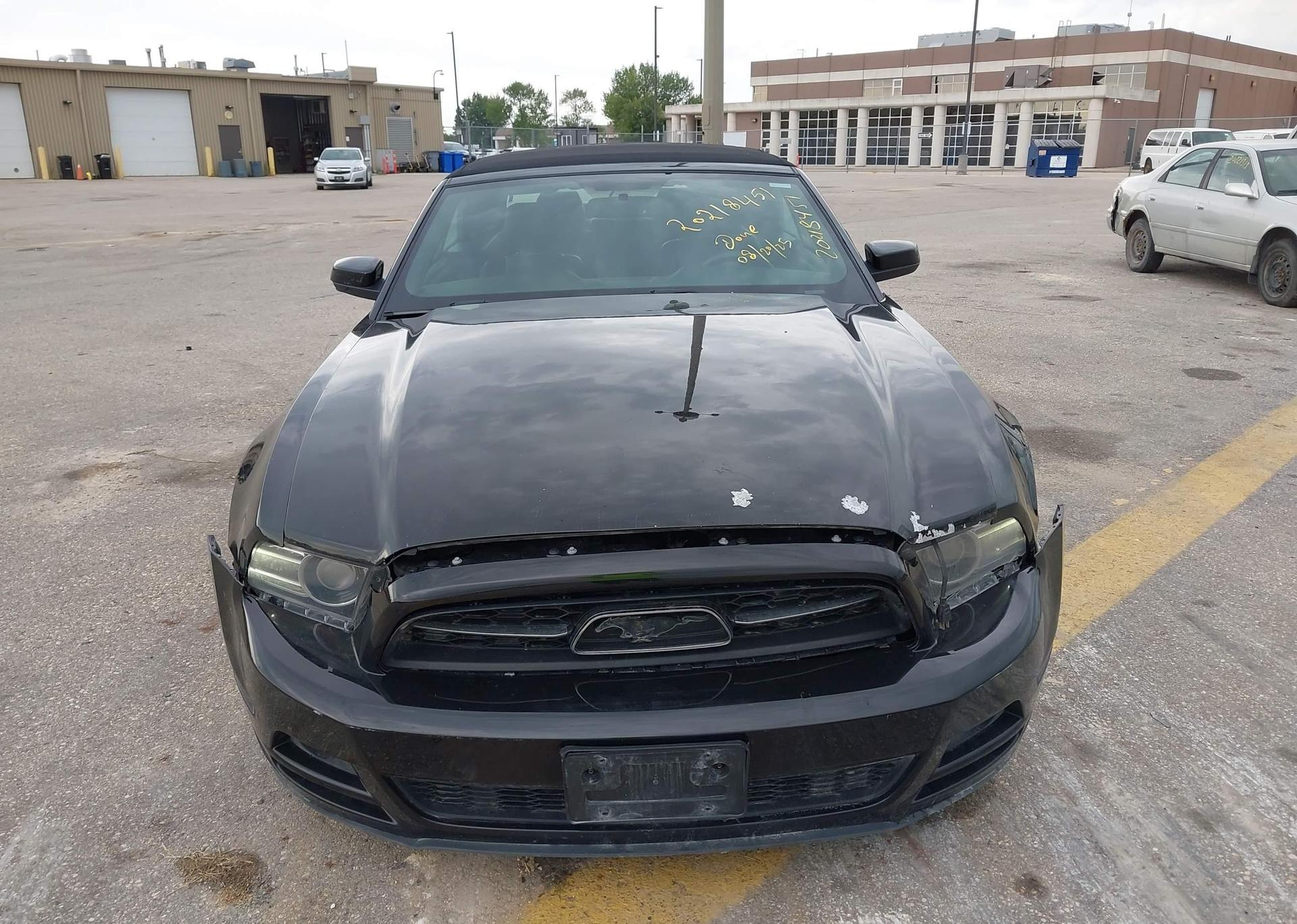 2013 FORD MUSTANG