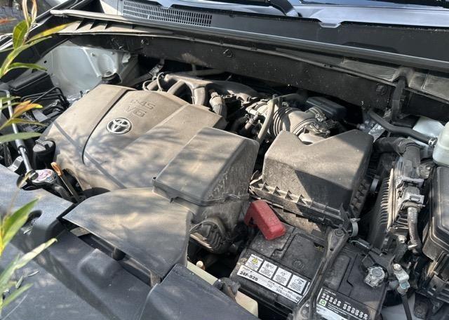 2017 TOYOTA HIGHLANDER XLE V6