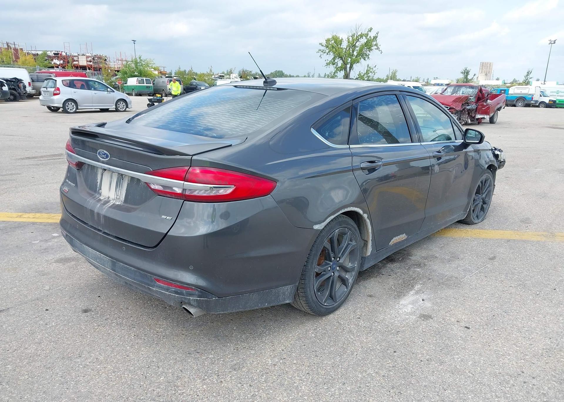 2018 FORD FUSION SE