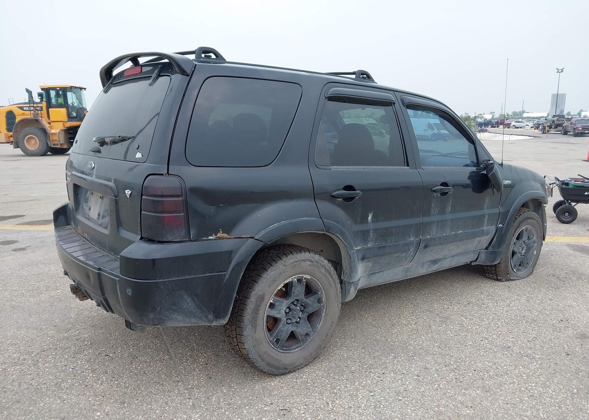 2005 FORD ESCAPE LIMITED V6