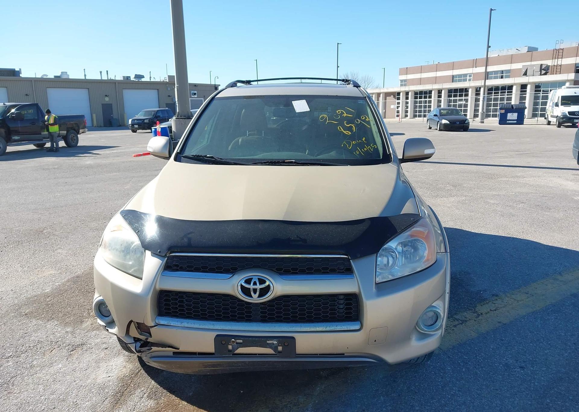 2009 TOYOTA RAV4 LIMITED