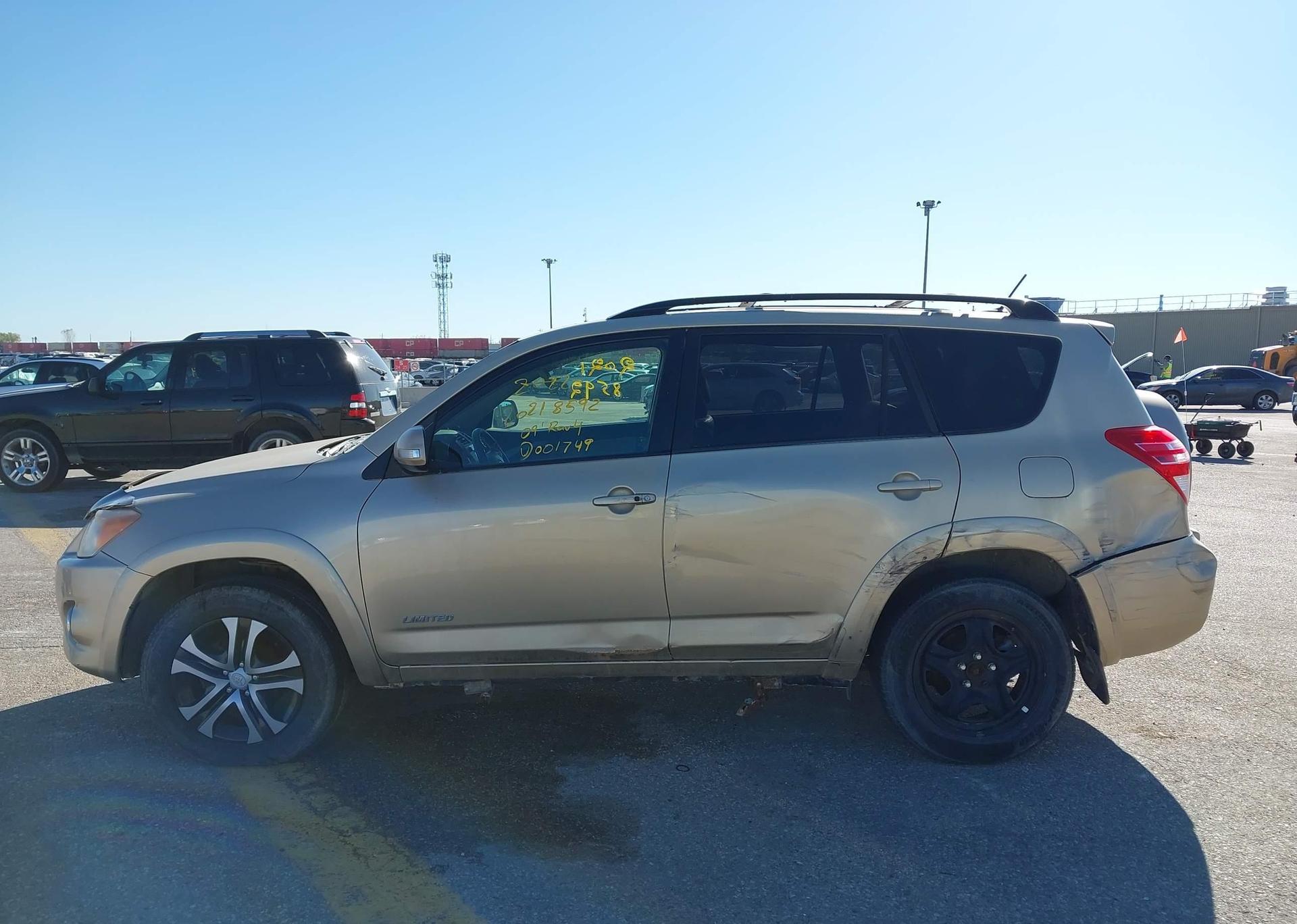 2009 TOYOTA RAV4 LIMITED