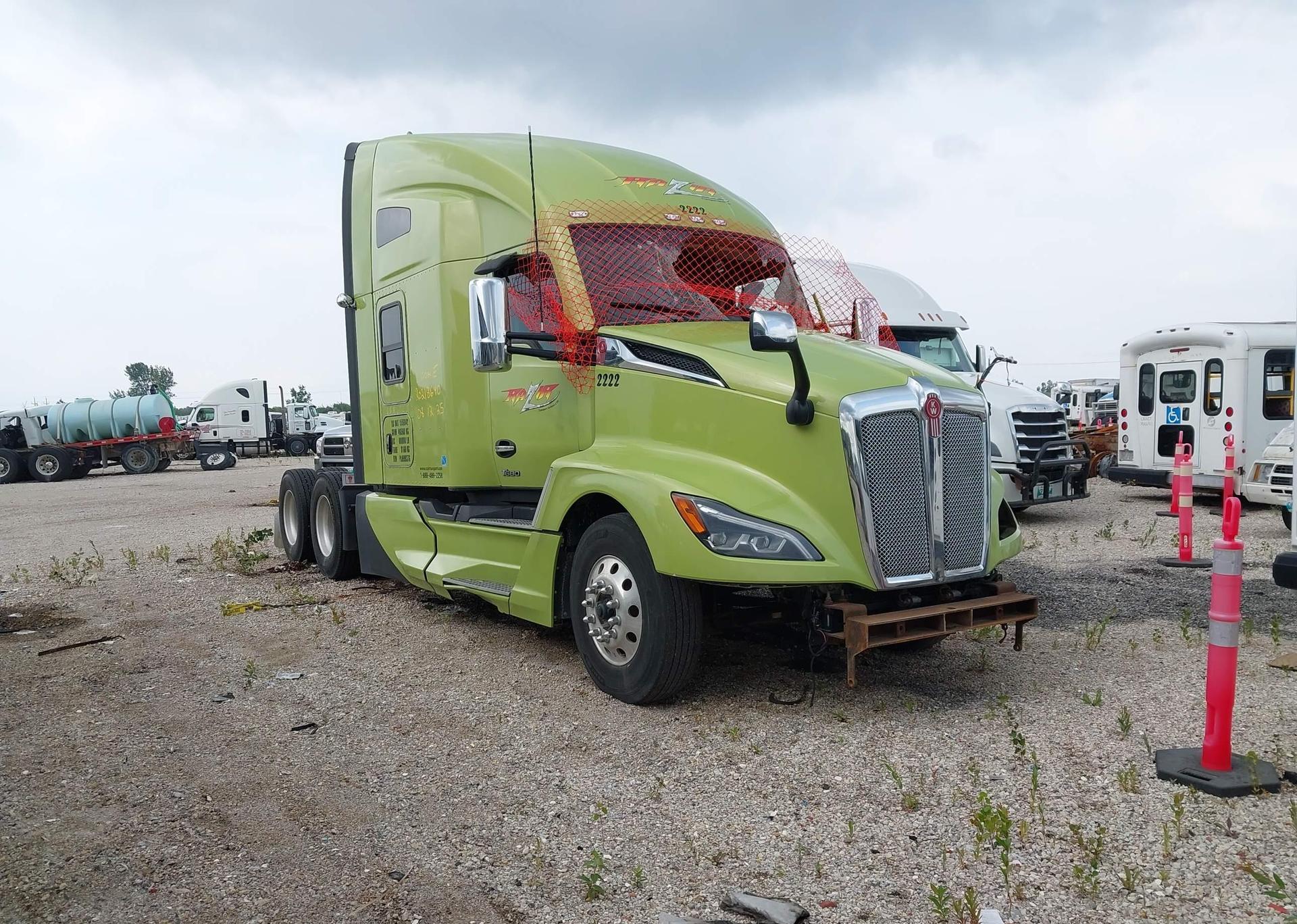 2023 KENWORTH T680