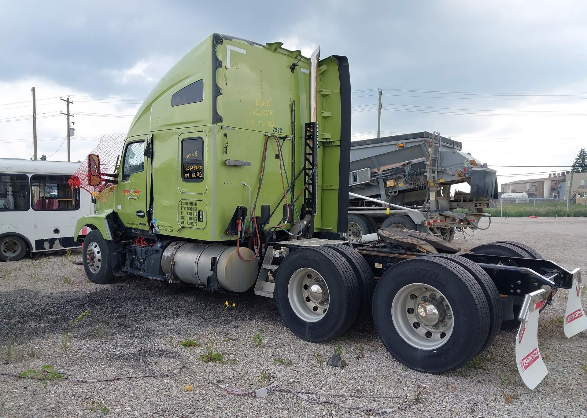2023 KENWORTH T680