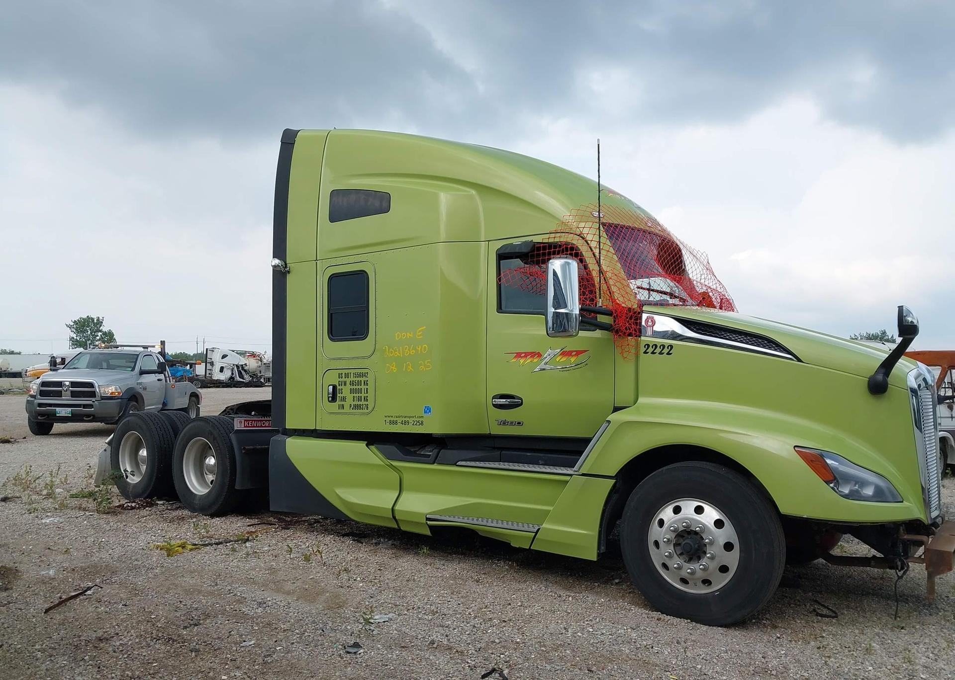2023 KENWORTH T680
