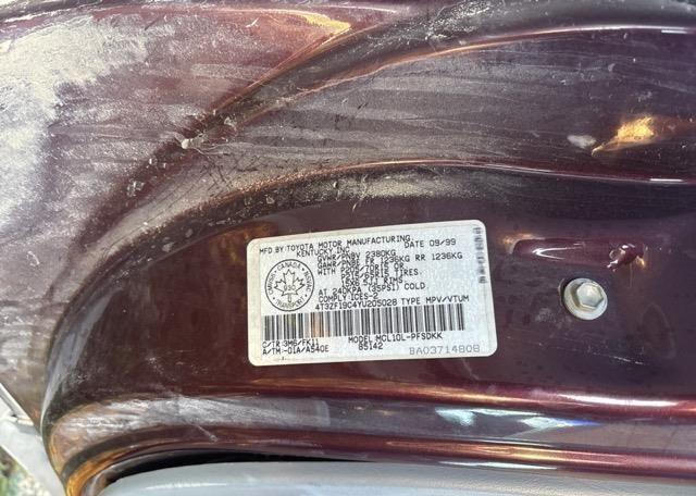 2000 TOYOTA SIENNA CE V6
