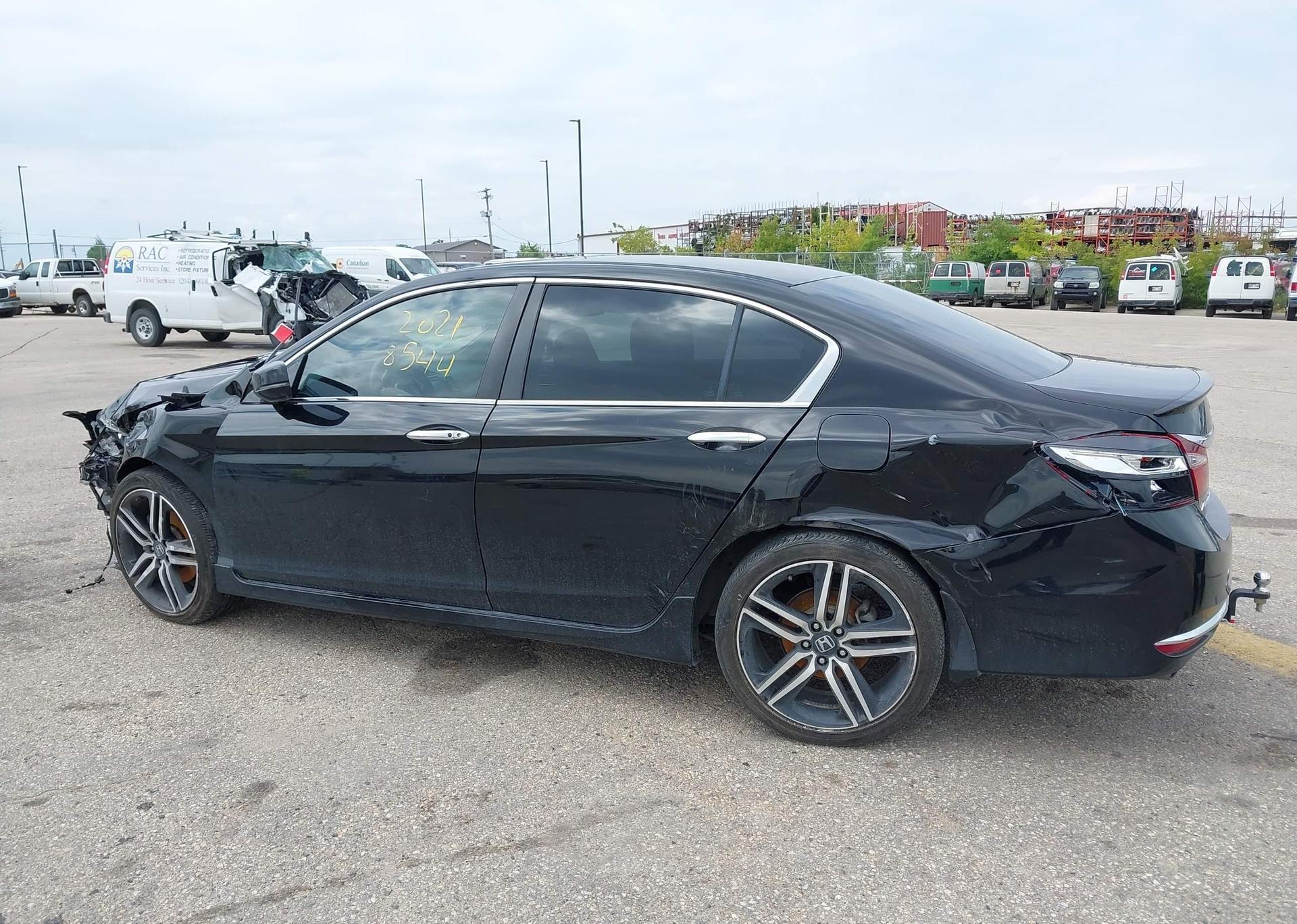 2017 HONDA ACCORD SPORT