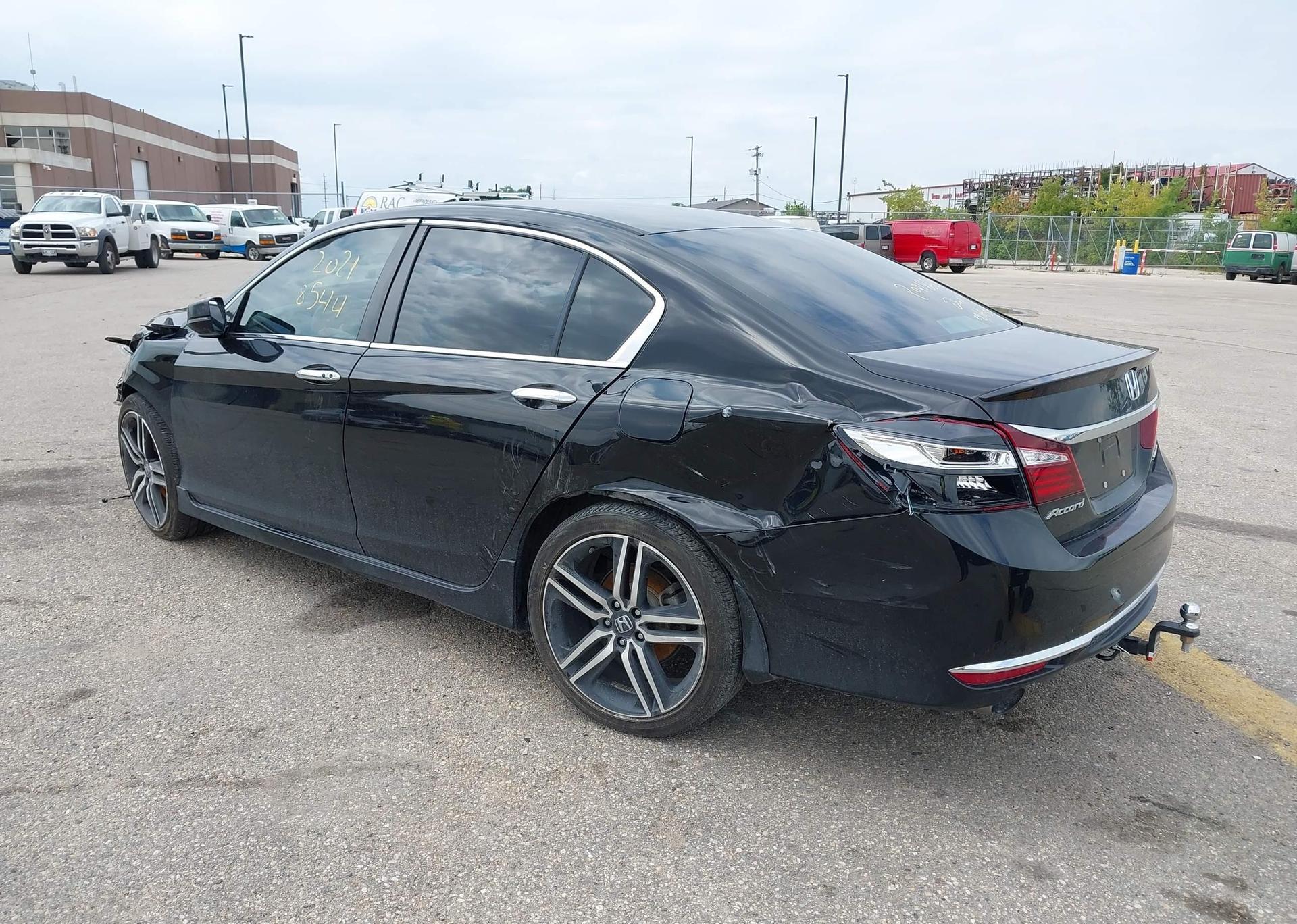 2017 HONDA ACCORD SPORT