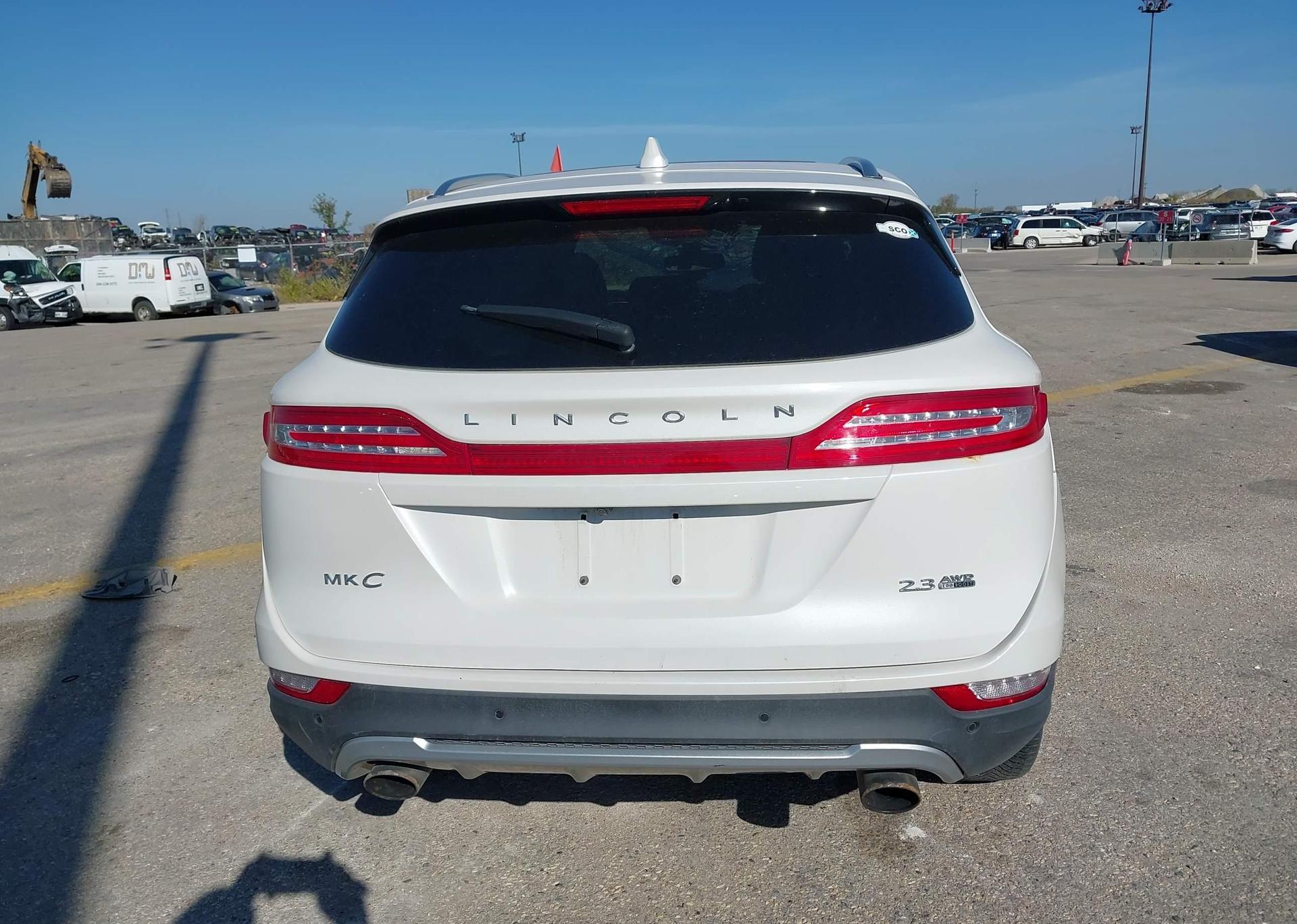 2015 LINCOLN MKC