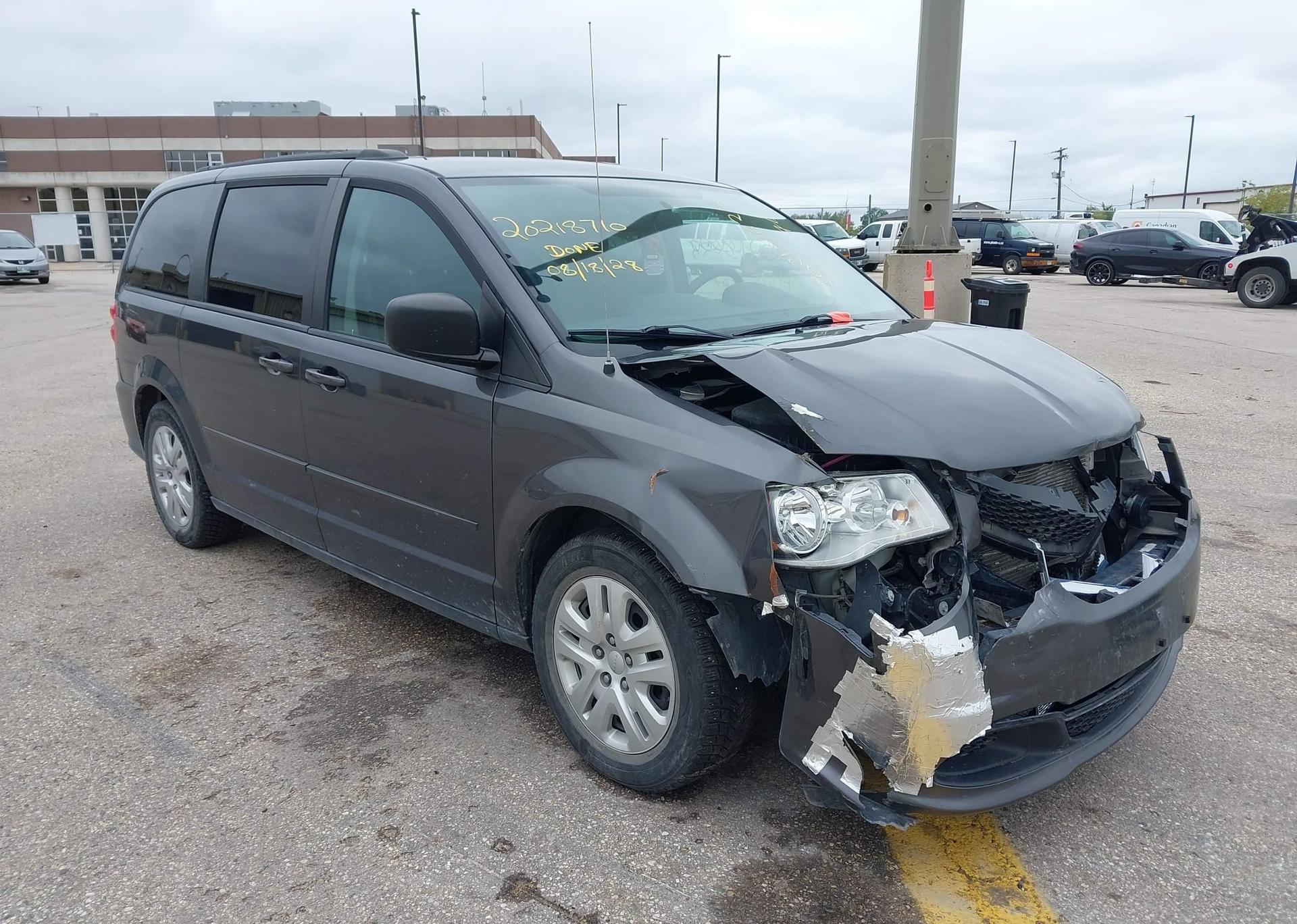2016 DODGE GRAND CARAVAN SE