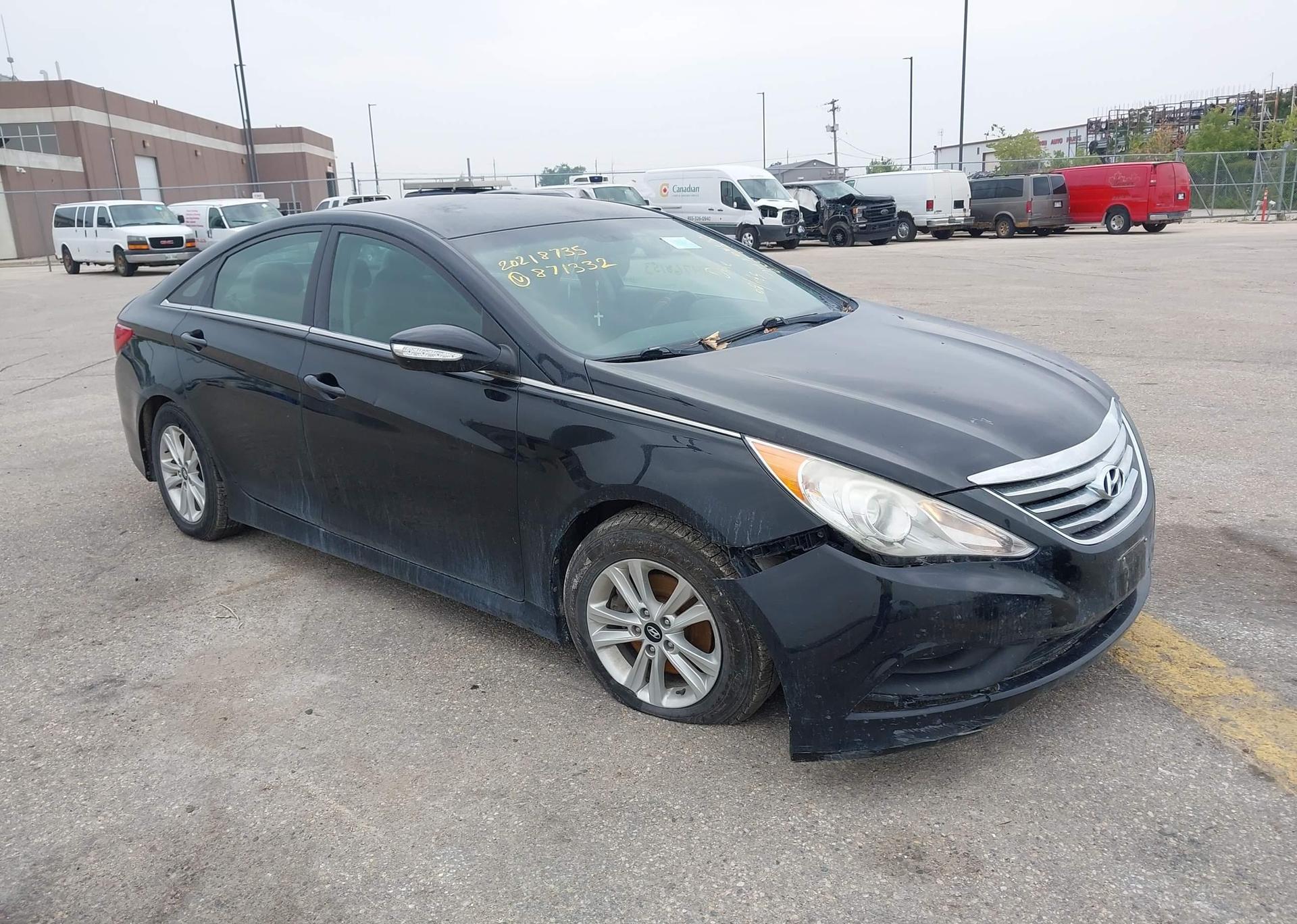 2014 HYUNDAI SONATA GL