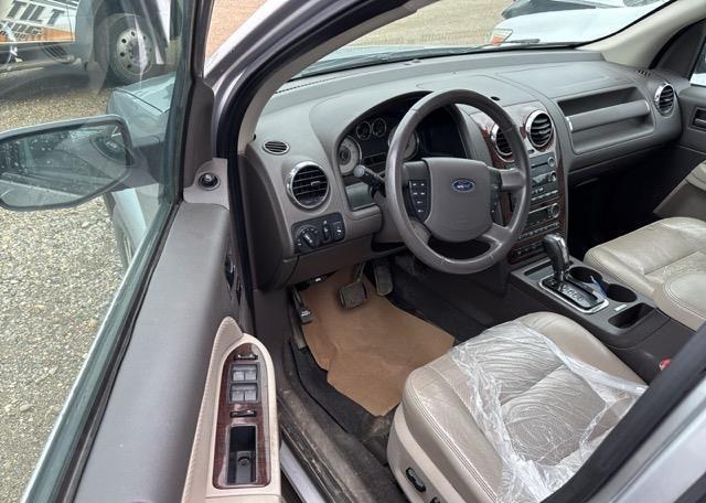 2009 FORD TAURUS X LIMITED
