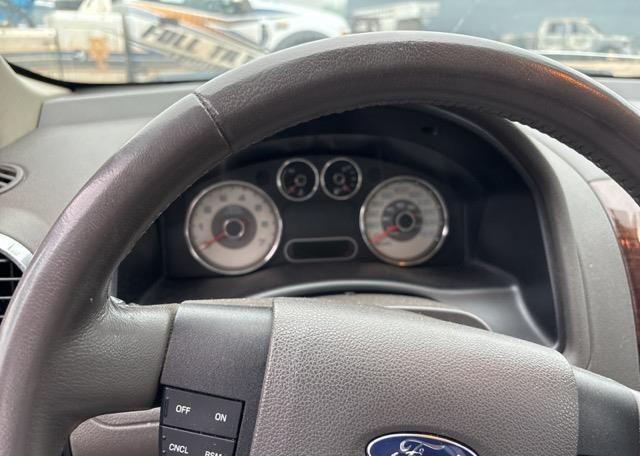 2009 FORD TAURUS X LIMITED