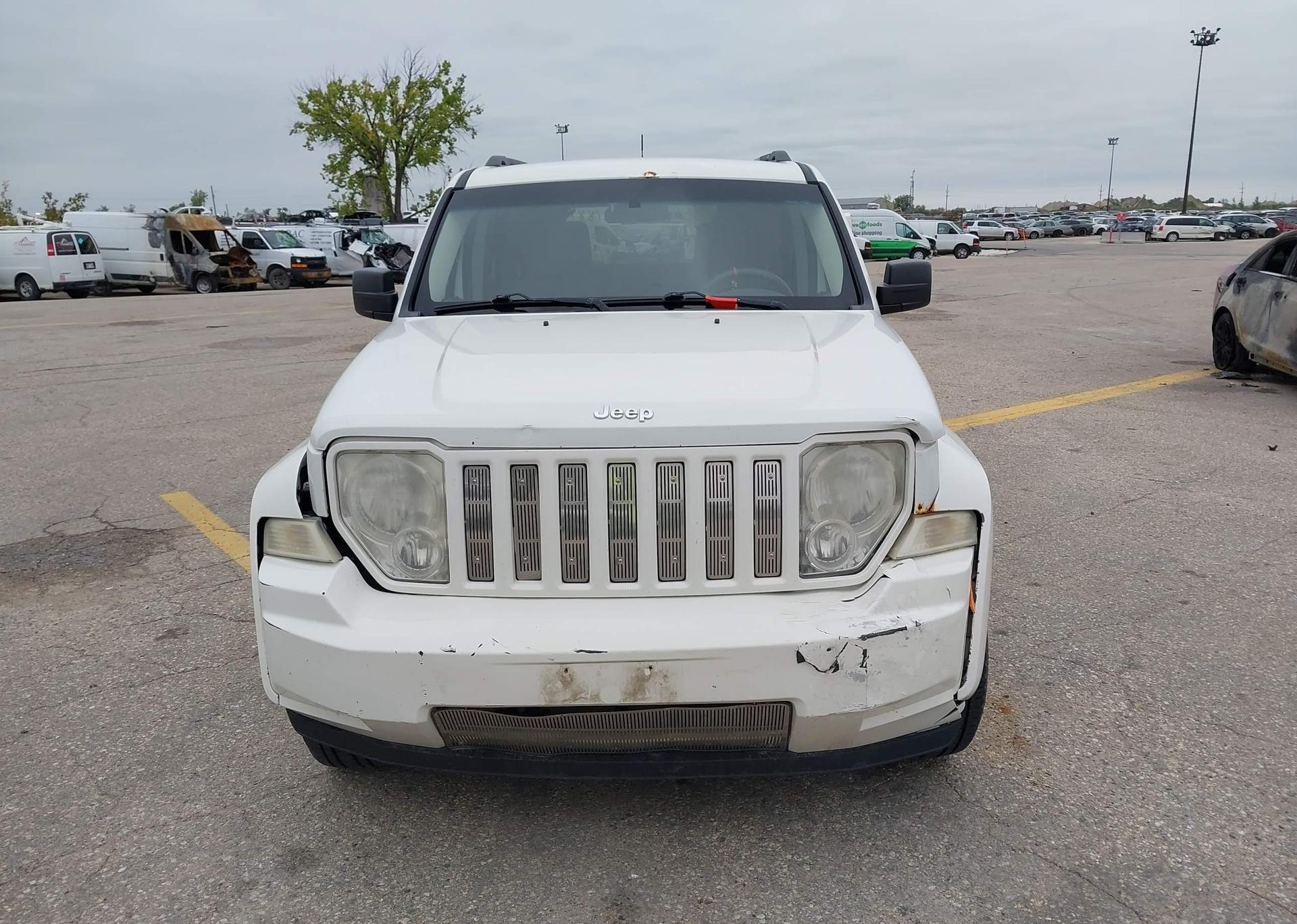 2008 JEEP LIBERTY SPORT