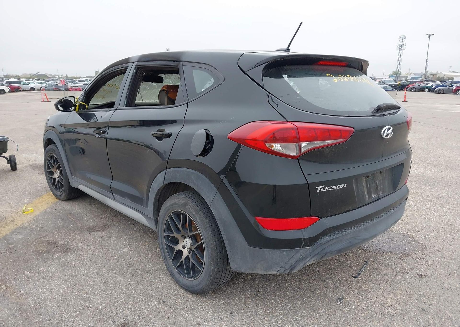 2017 HYUNDAI TUCSON