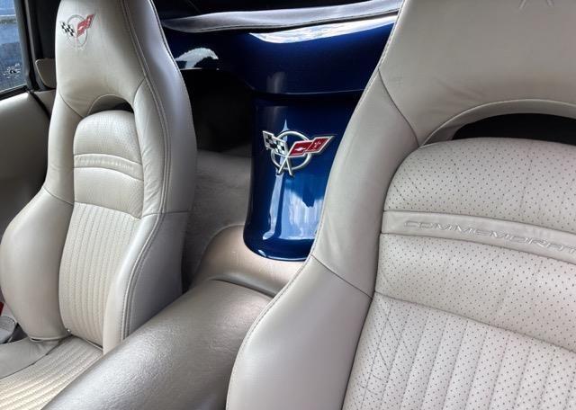 2004 CHEVROLET CORVETTE