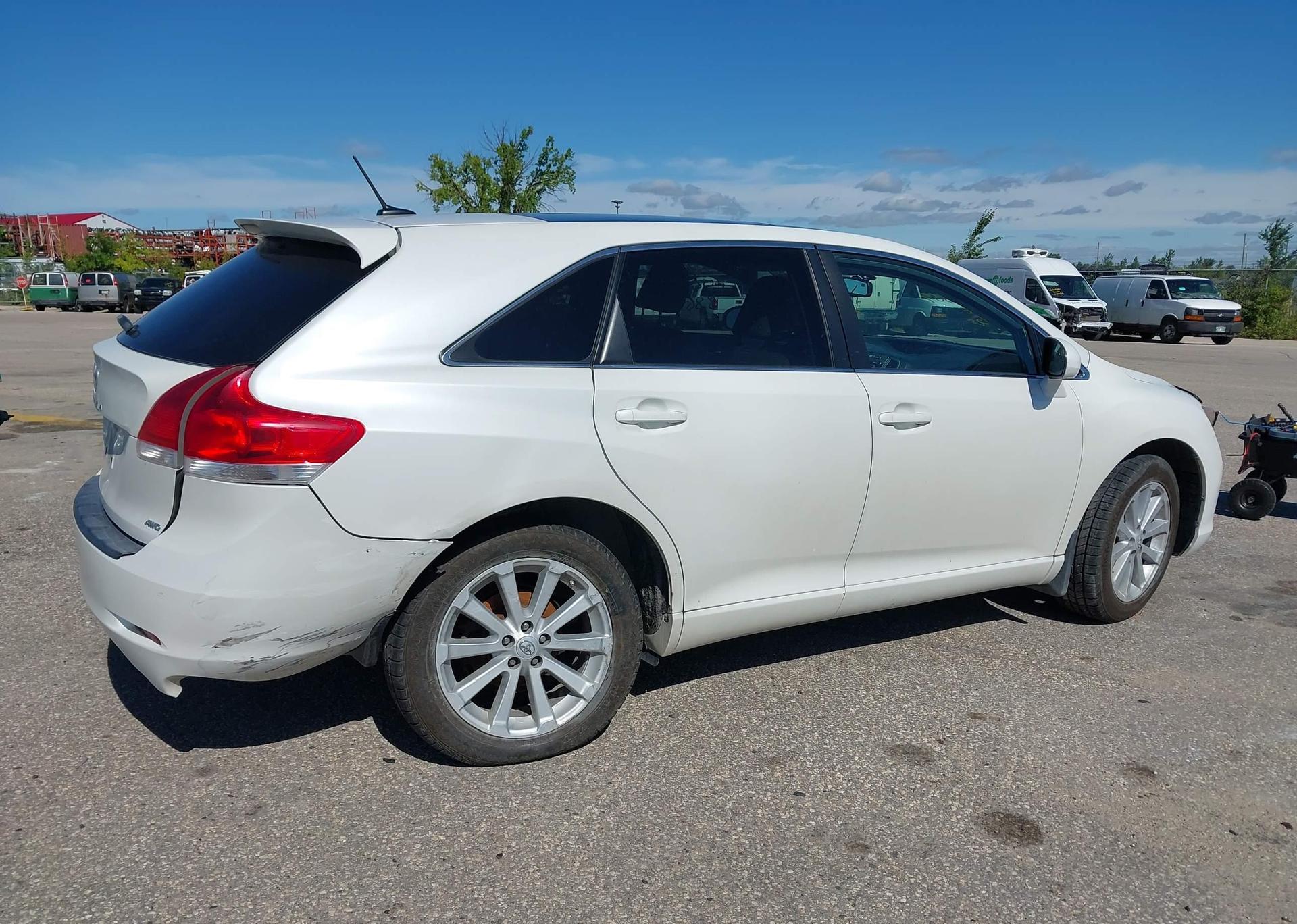 2010 TOYOTA VENZA