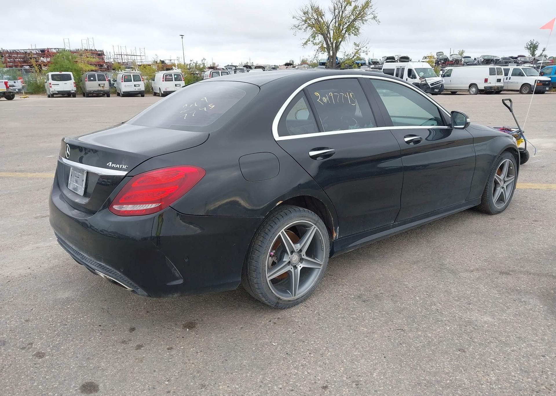 2015 MERCEDES-BENZ C300W 4MATIC