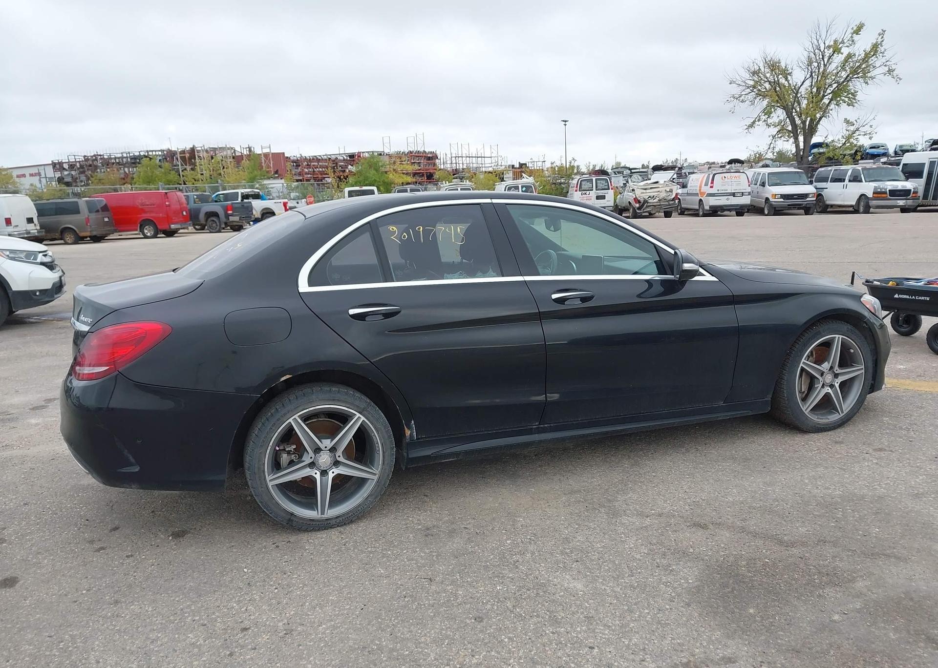 2015 MERCEDES-BENZ C300W 4MATIC