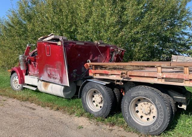 2005 INTERNATIONAL 9900