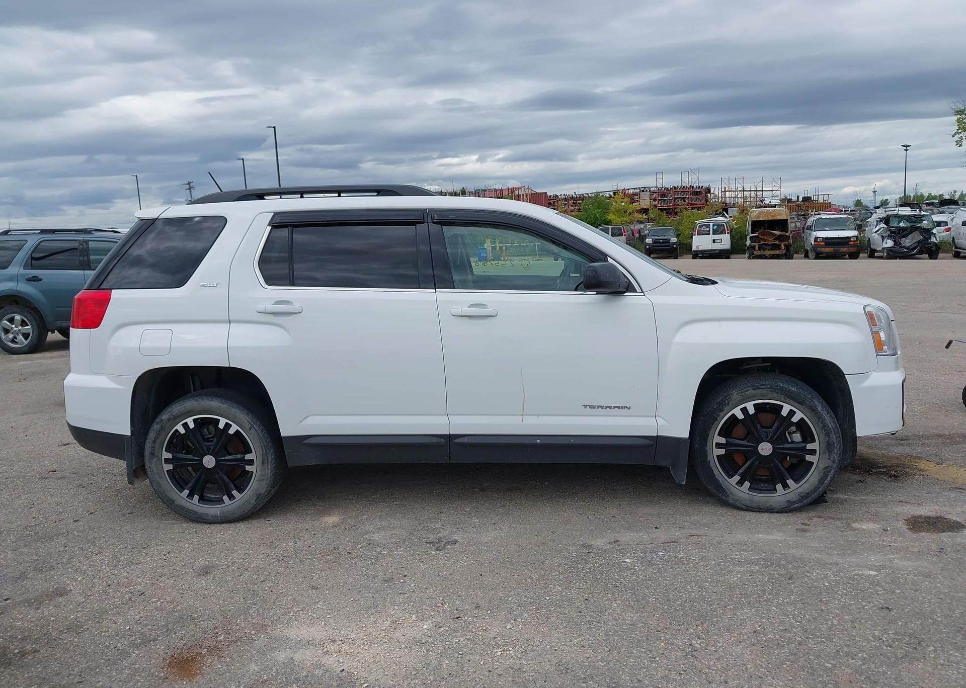 2017 GMC TERRAIN SLT
