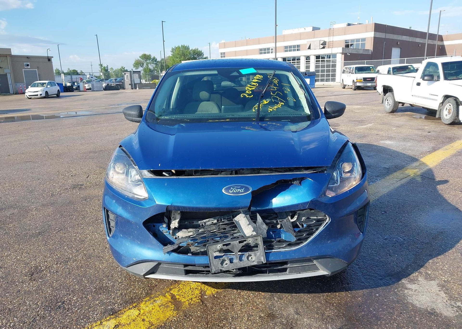 2022 FORD ESCAPE SE