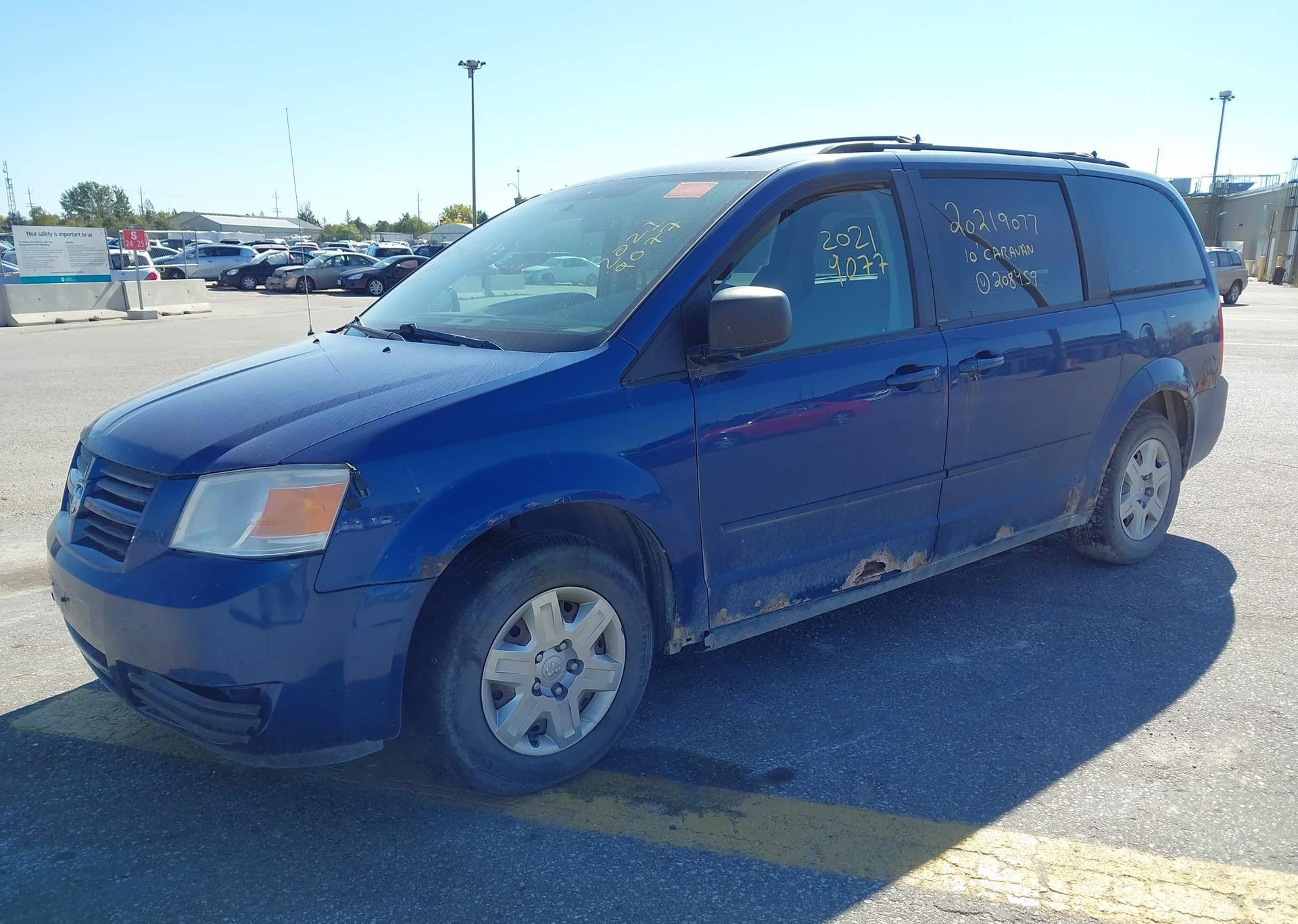 2010 DODGE GRAND CARAVAN SE