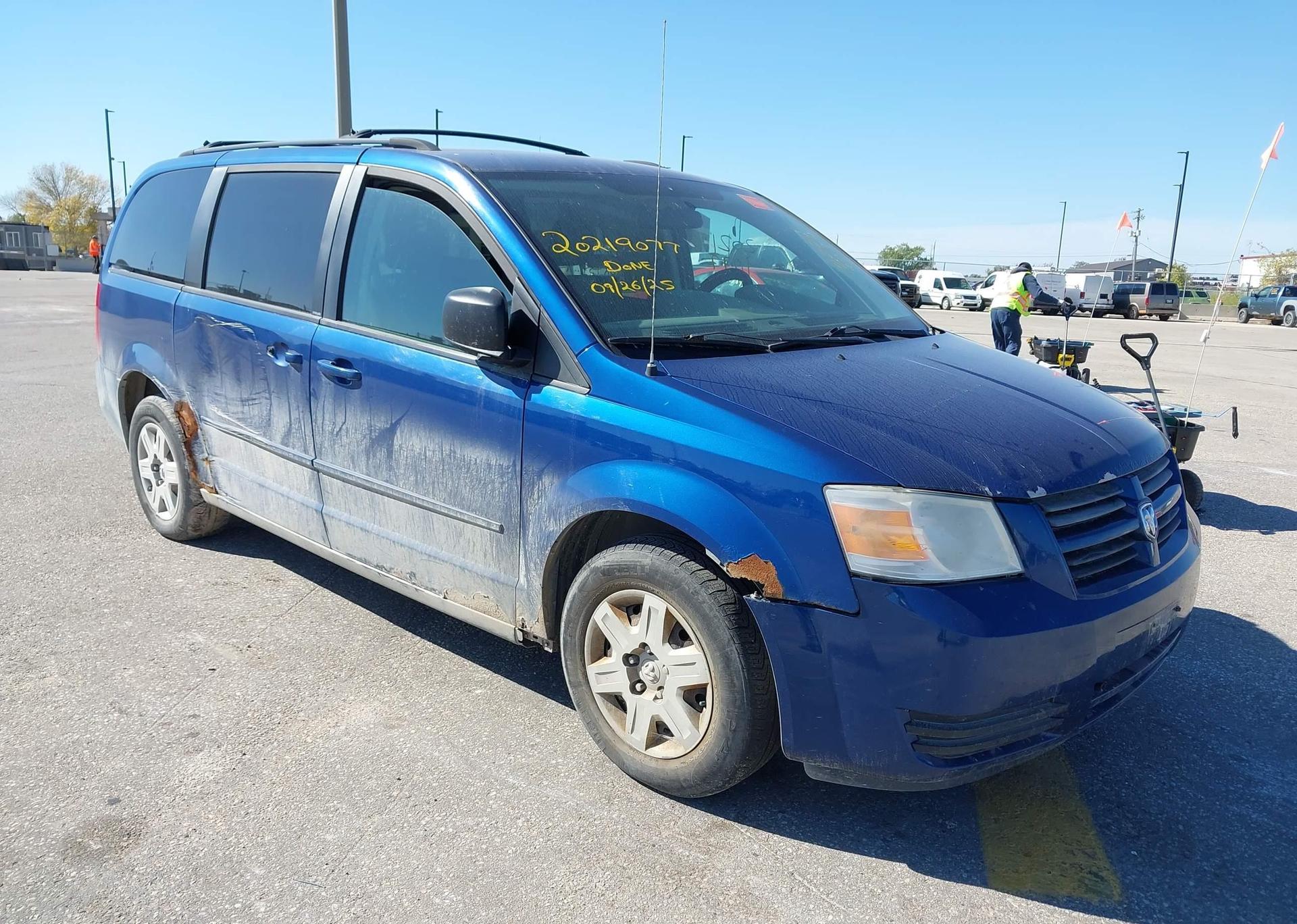 2010 DODGE GRAND CARAVAN SE