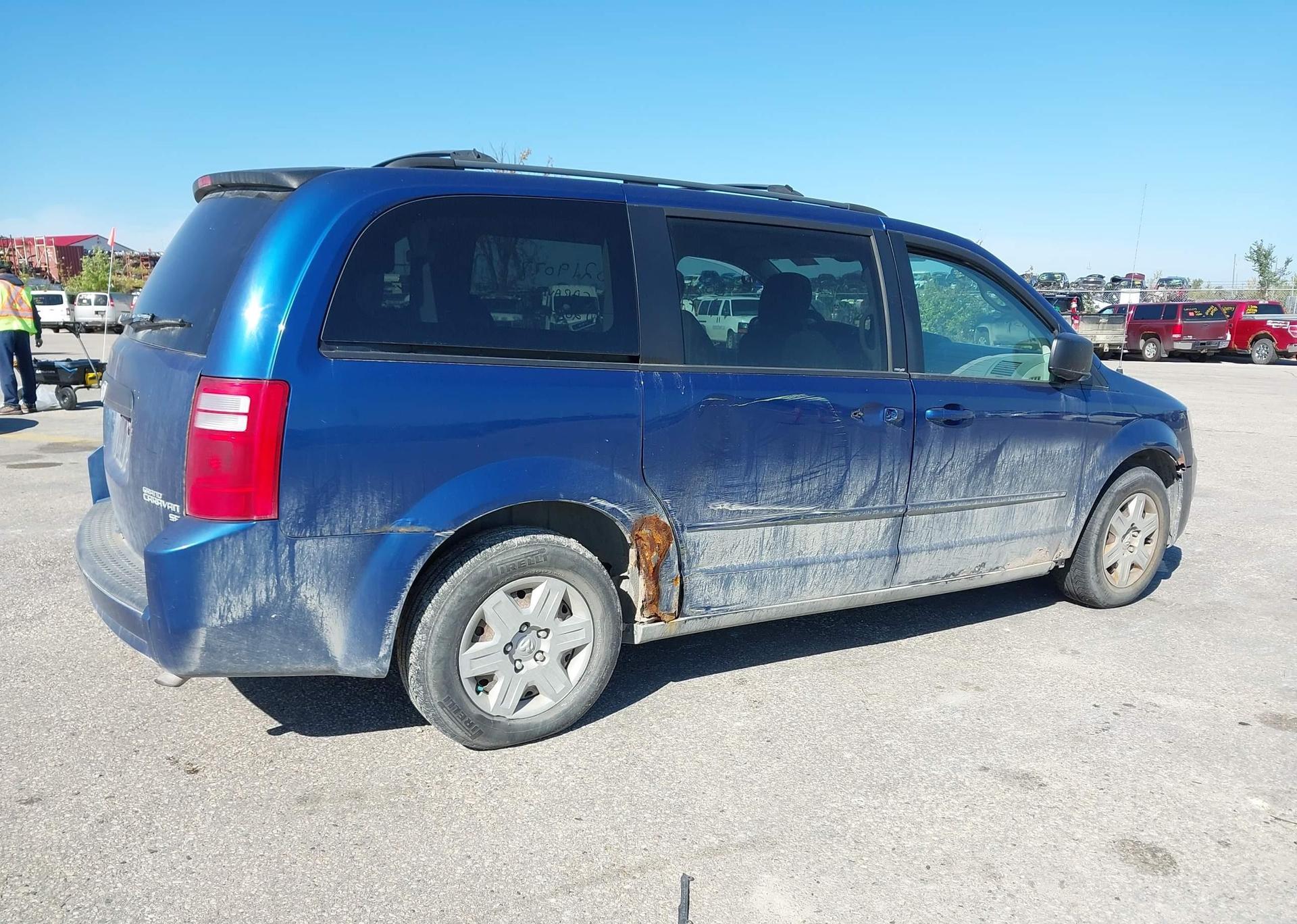 2010 DODGE GRAND CARAVAN SE