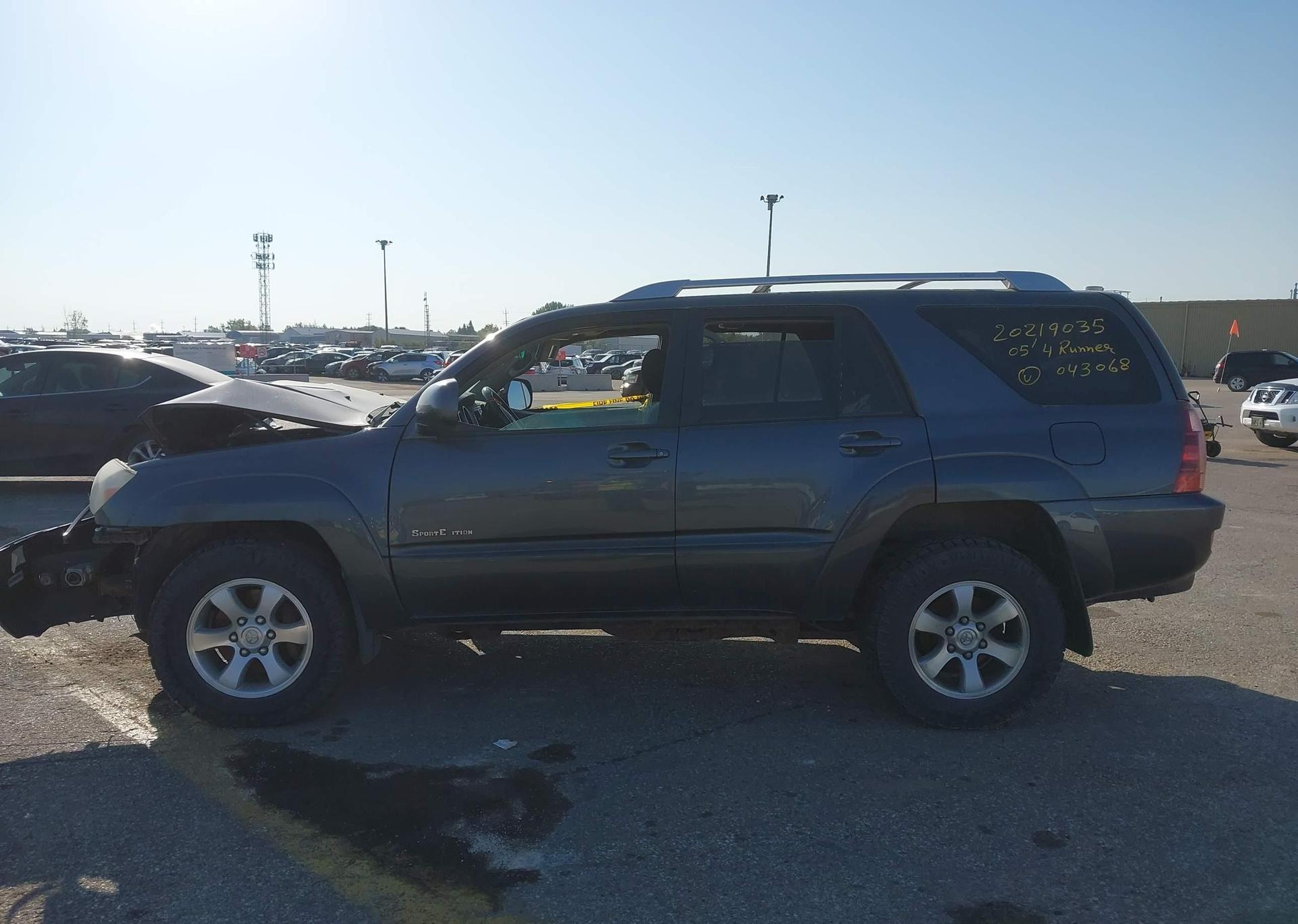2005 TOYOTA 4RUNNER SR5 V6