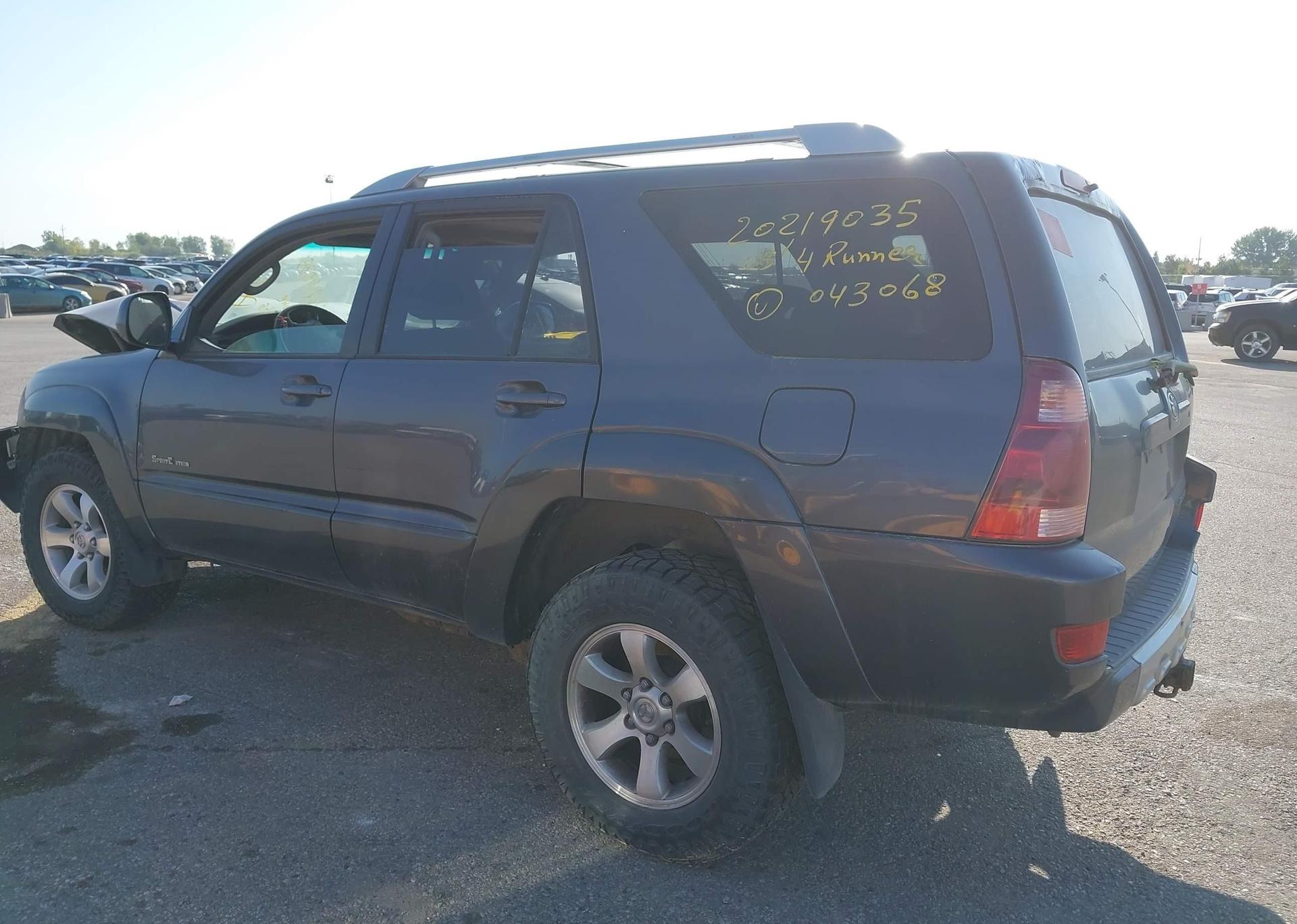 2005 TOYOTA 4RUNNER SR5 V6