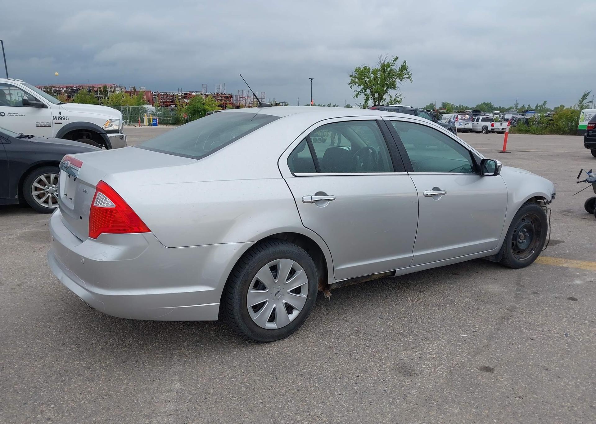 2011 FORD FUSION SEL