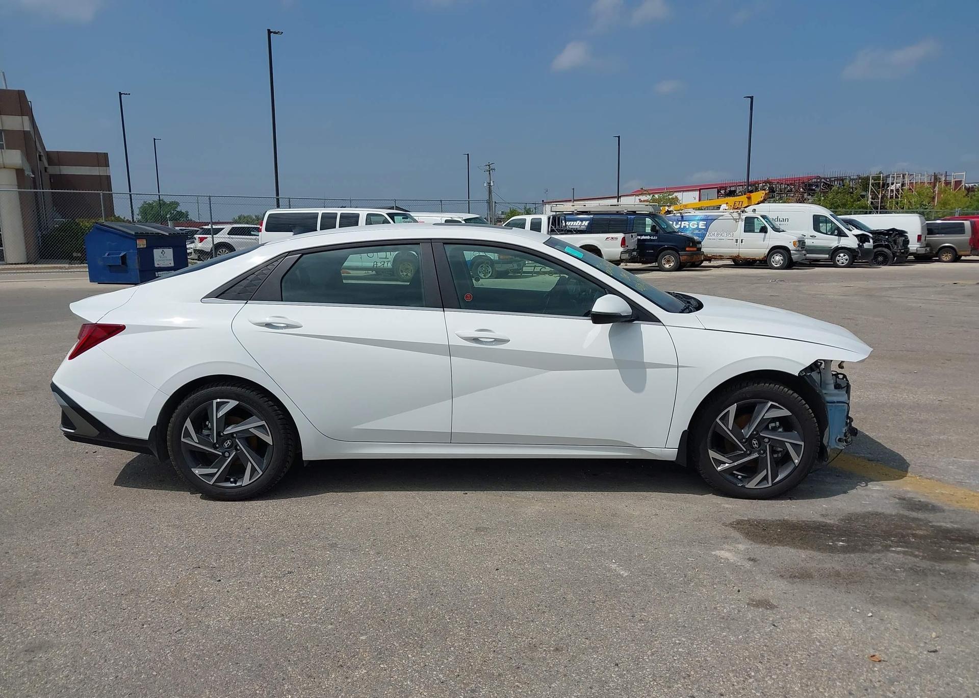 2025 HYUNDAI ELANTRA LUXURY HYBRID