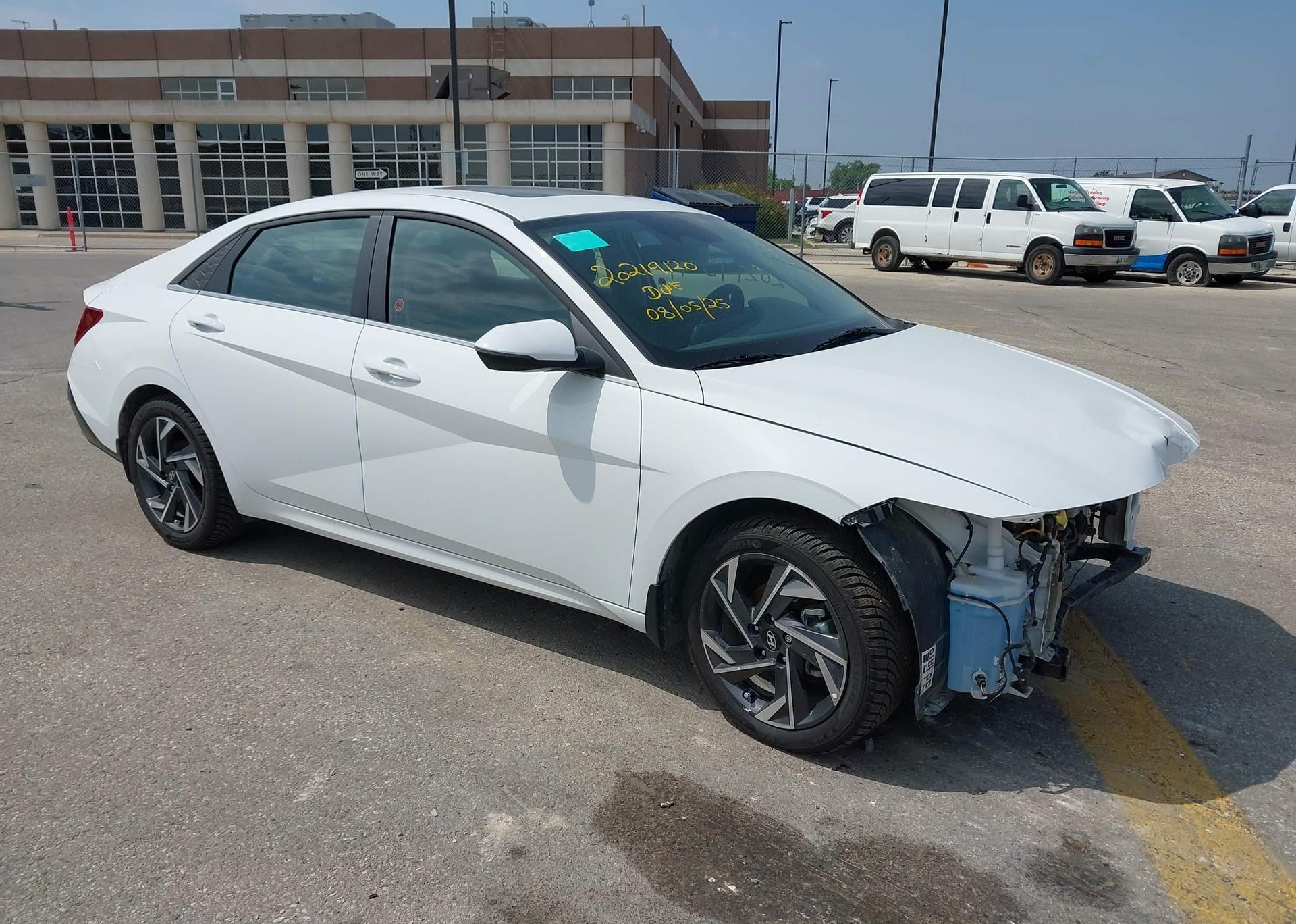 2025 HYUNDAI ELANTRA LUXURY HYBRID