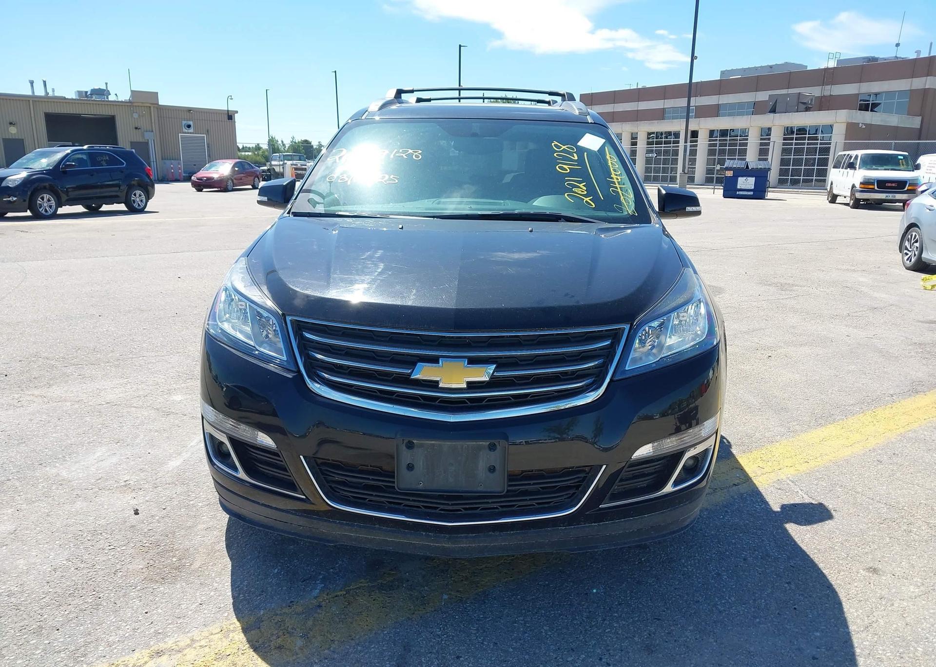 2017 CHEVROLET TRAVERSE LT