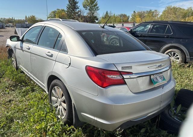 2012 CHRYSLER 200 LX