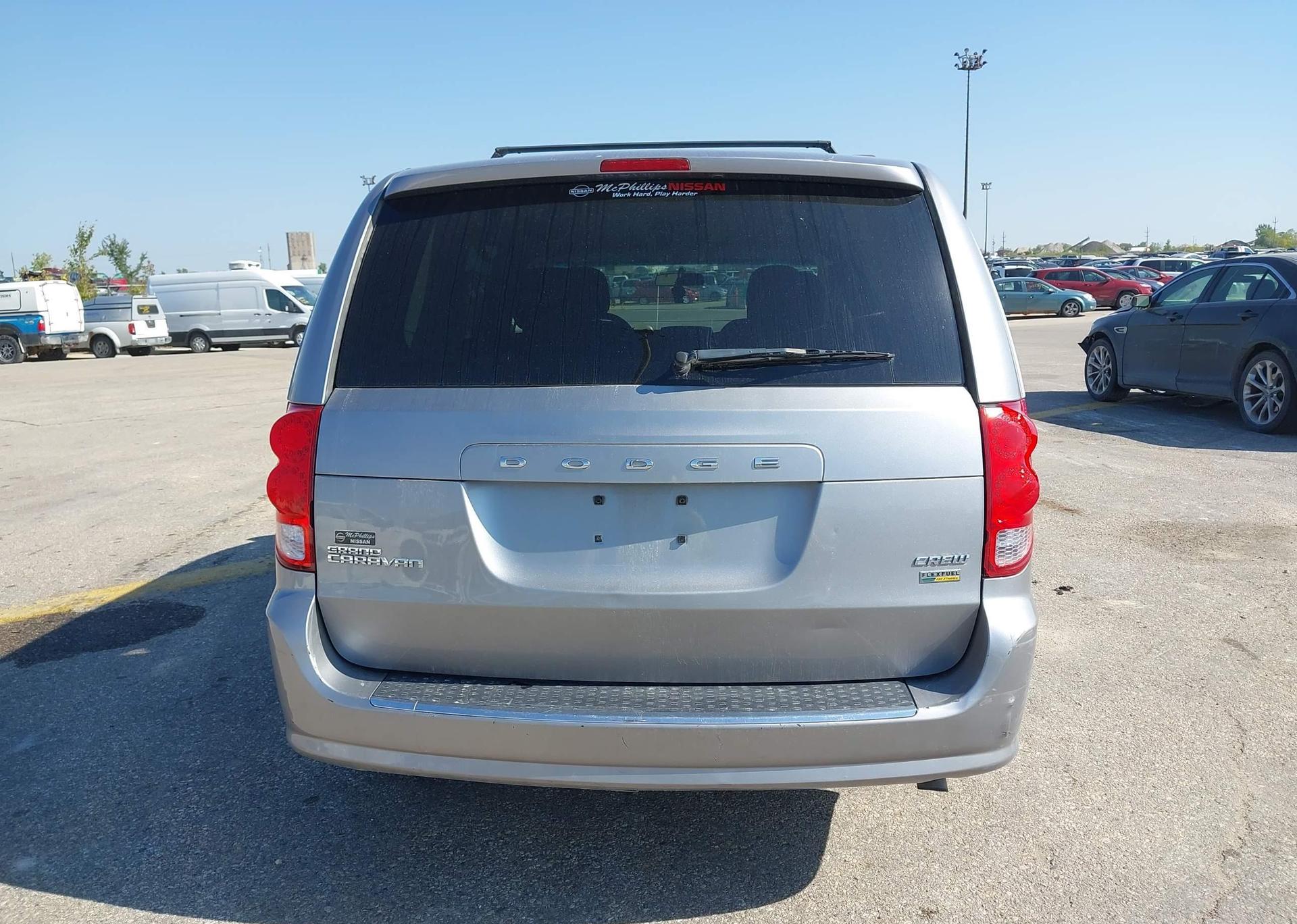 2016 DODGE GRAND CARAVAN CREW