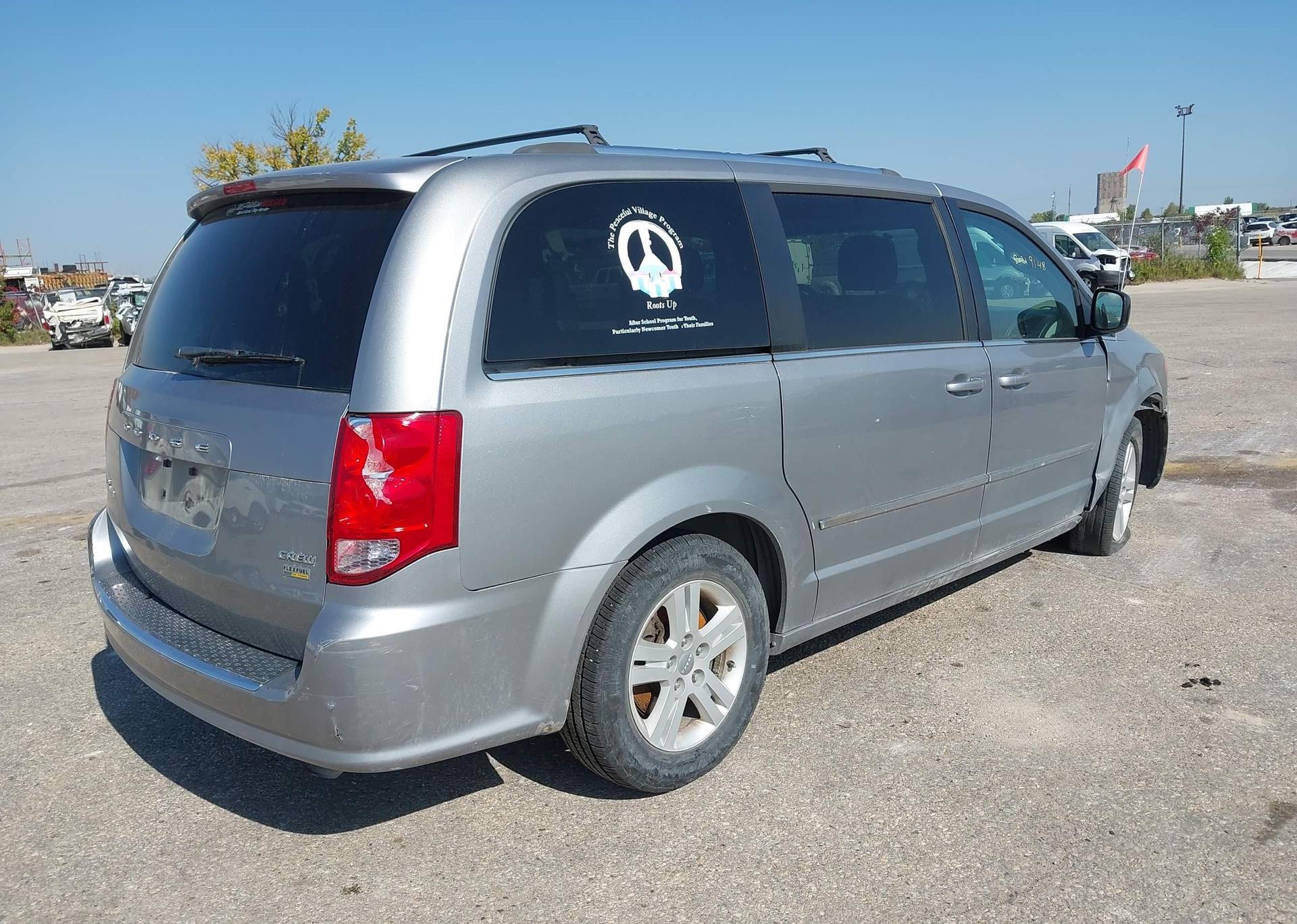 2016 DODGE GRAND CARAVAN CREW