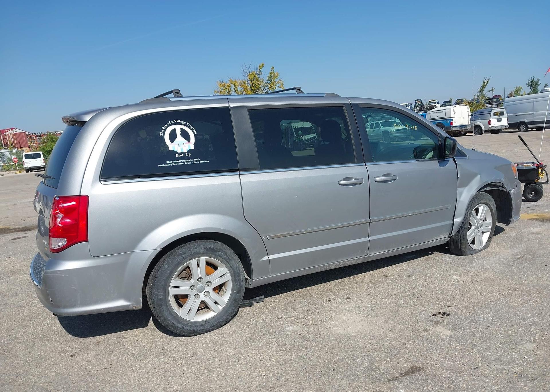 2016 DODGE GRAND CARAVAN CREW