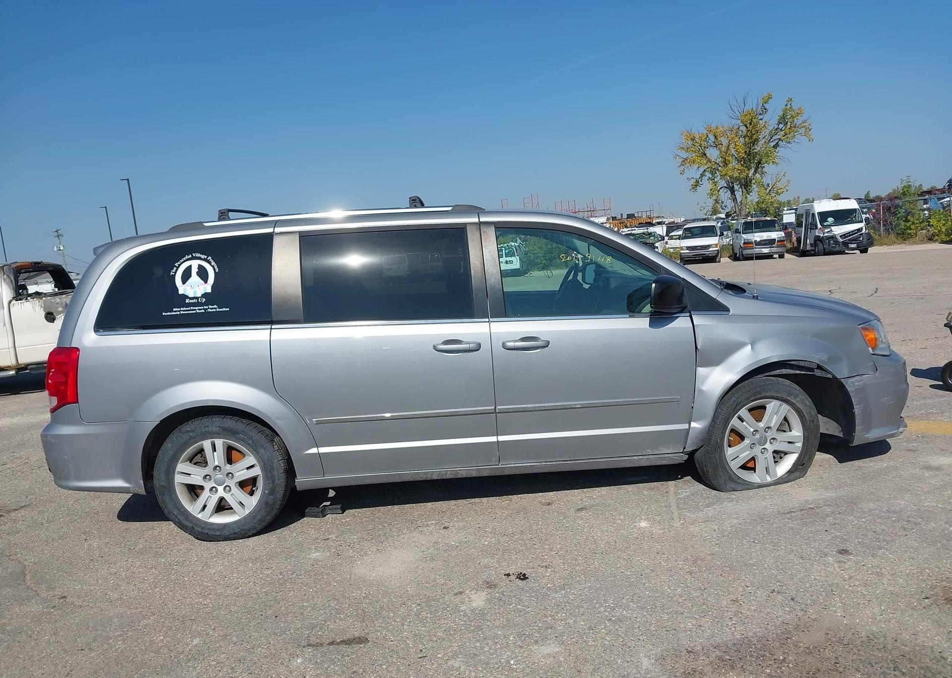 2016 DODGE GRAND CARAVAN CREW