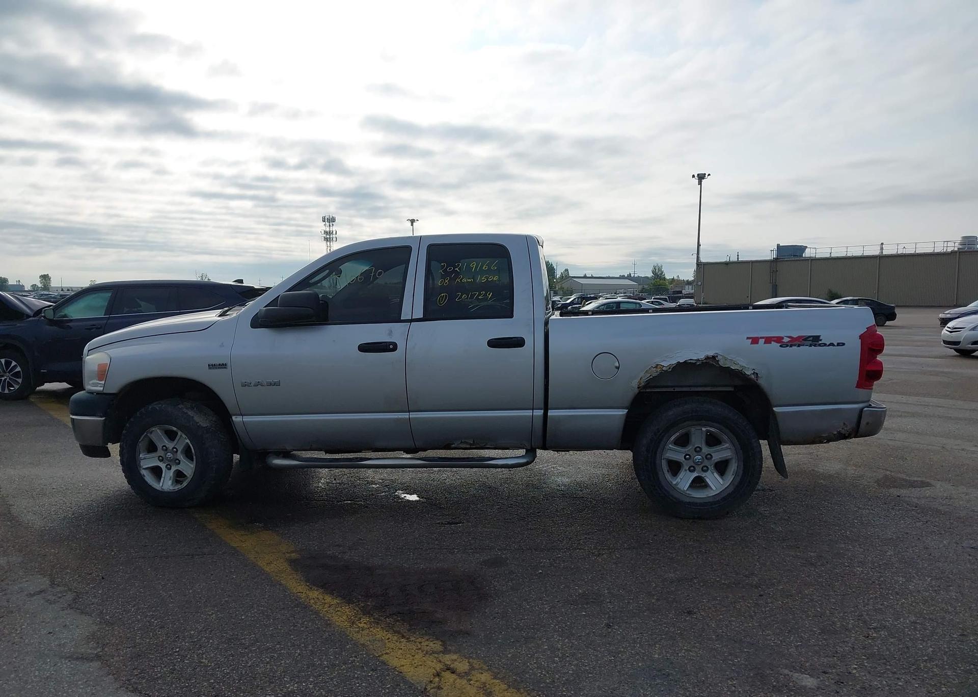 2008 DODGE RAM 1500 SXT QUAD CAB