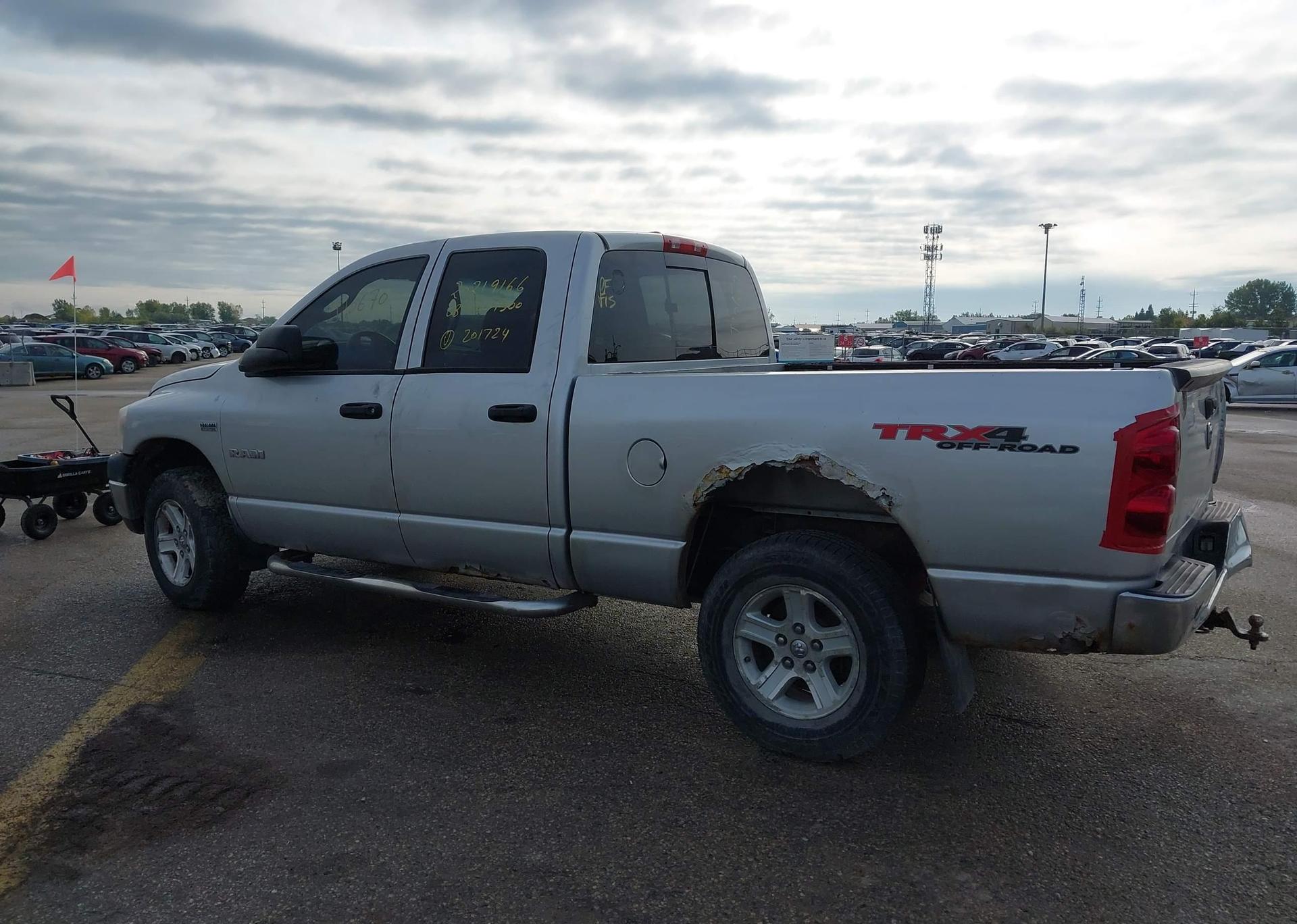 2008 DODGE RAM 1500 SXT QUAD CAB