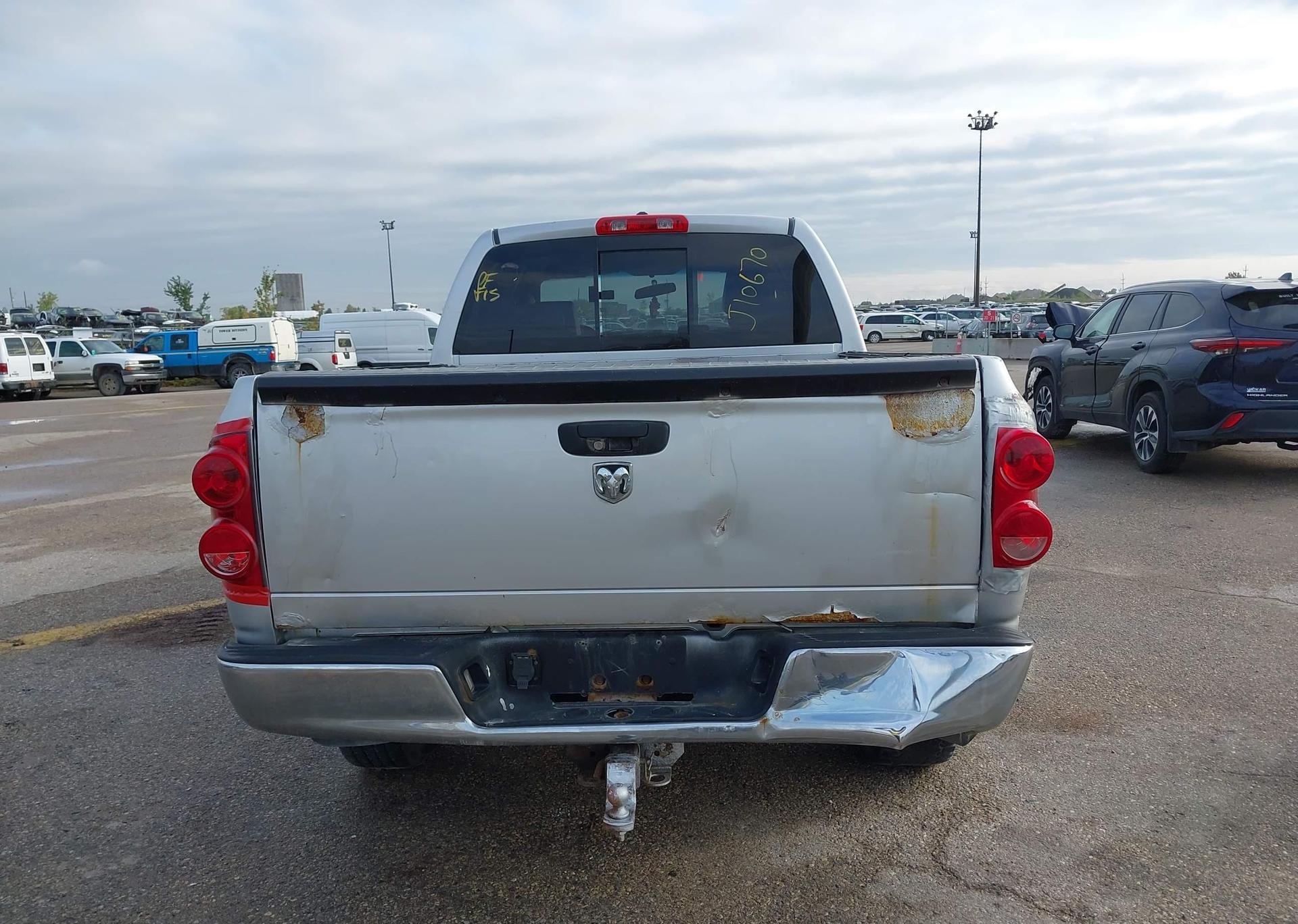2008 DODGE RAM 1500 SXT QUAD CAB